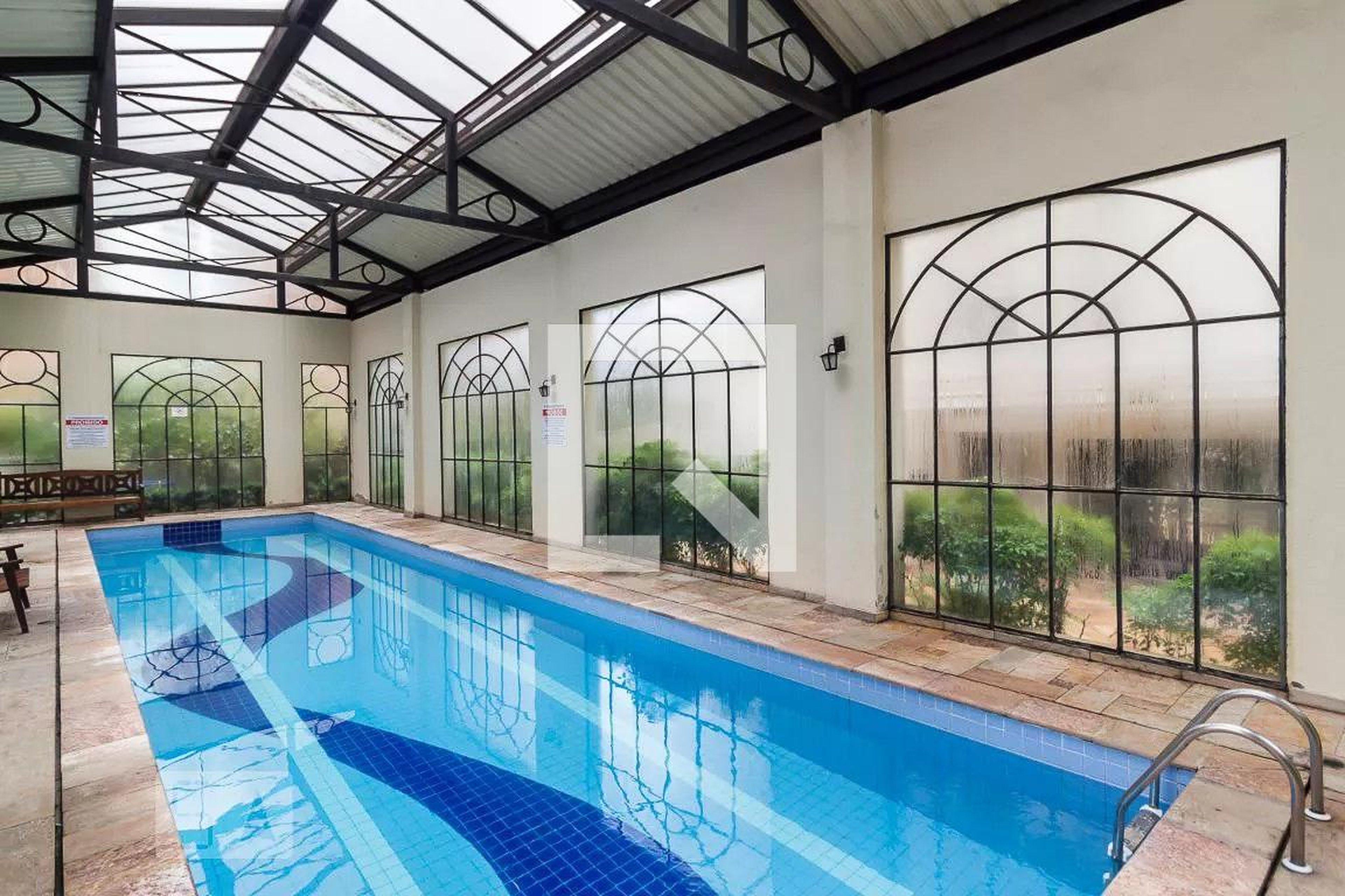 Piscina Coberta - 