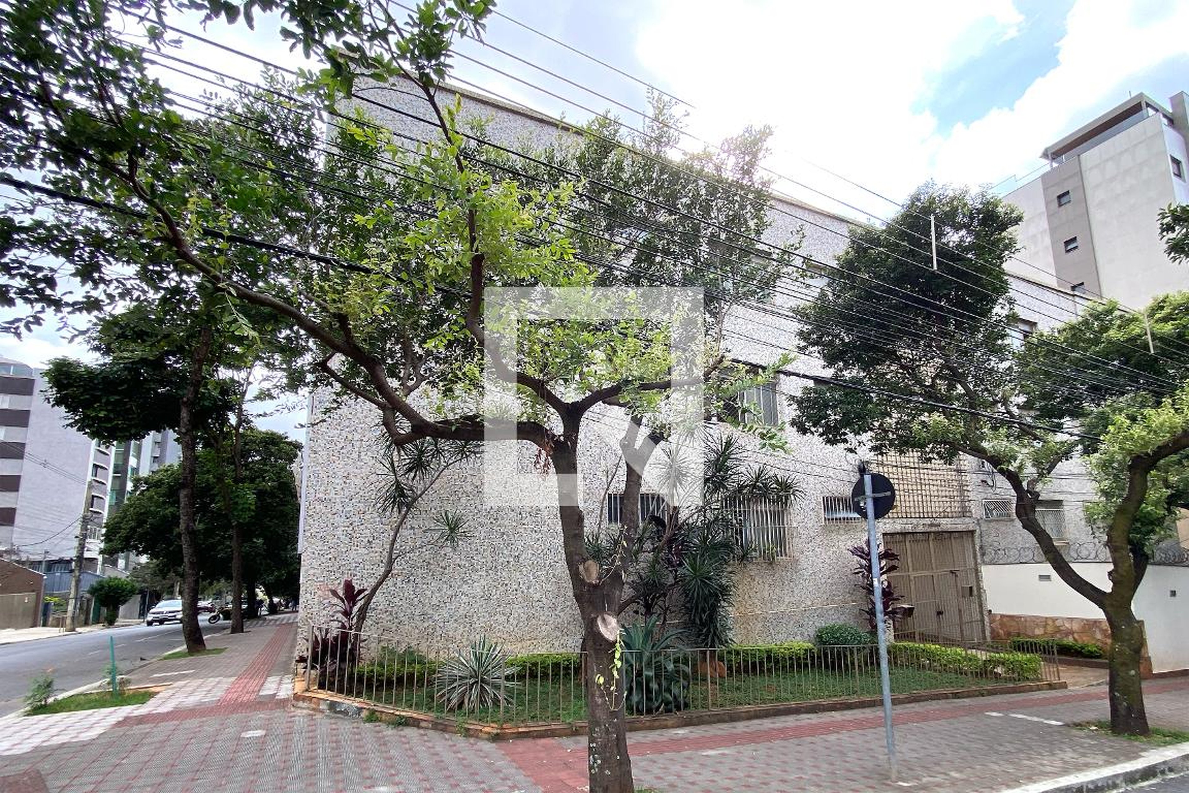 Fachada Condomínio em Rua República Argentina, 266
