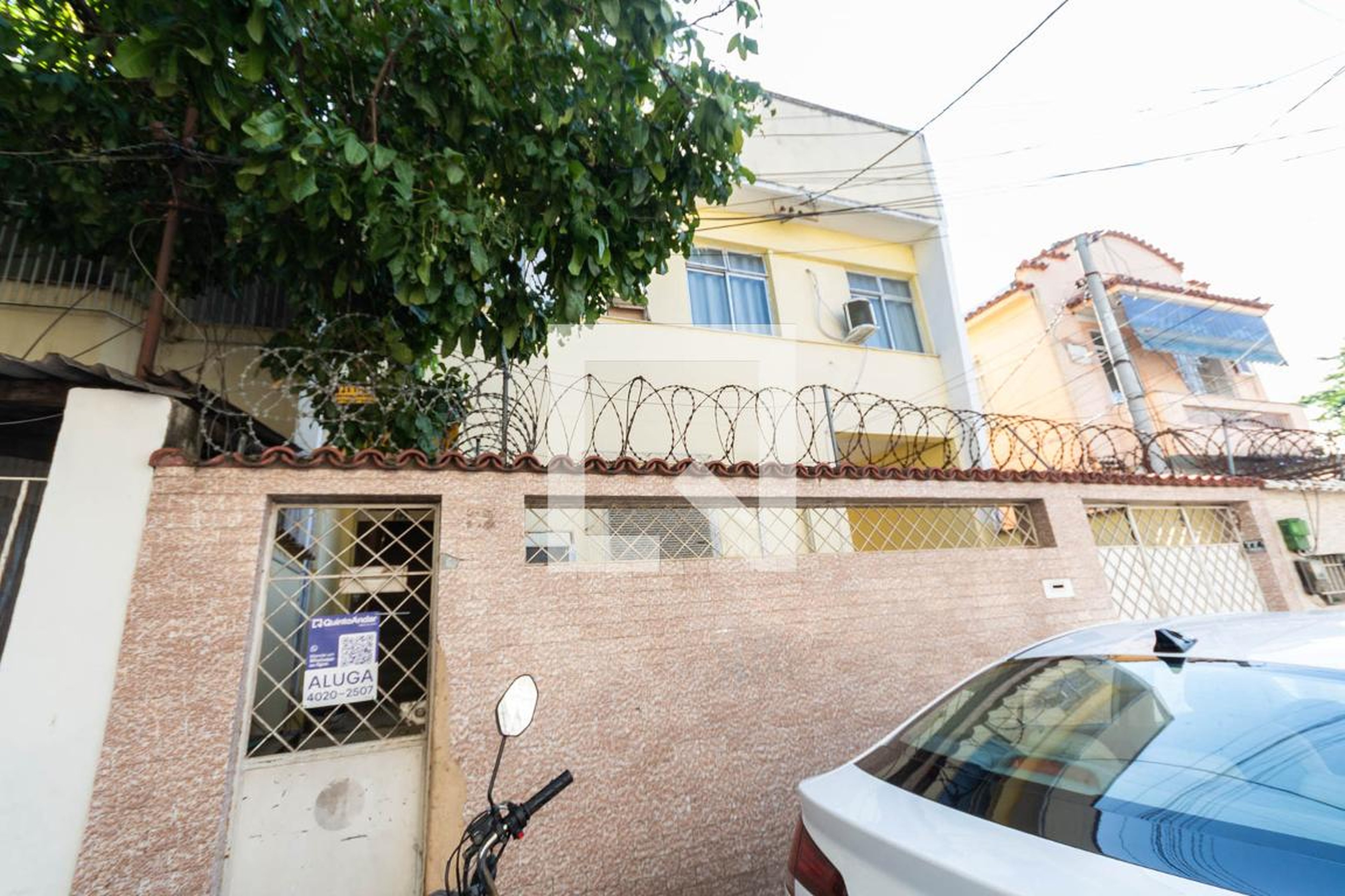 Fachada Condomínio em Rua Canindé, 77