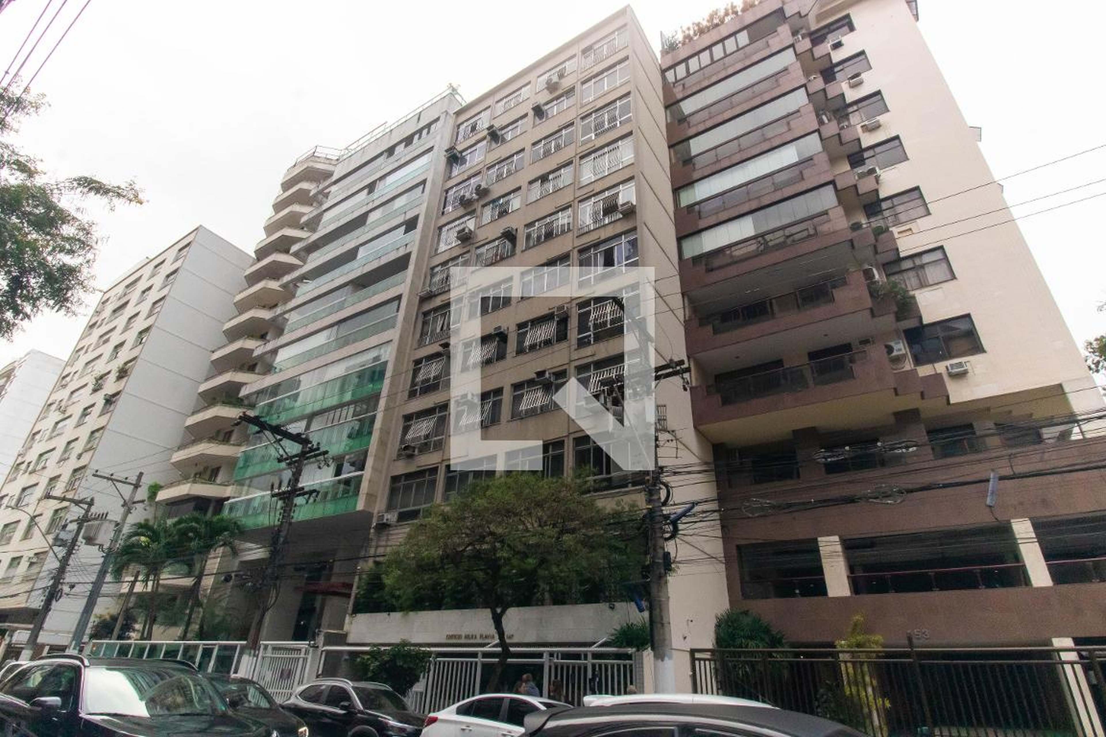 Fachada Condomínio Hilka Flávia