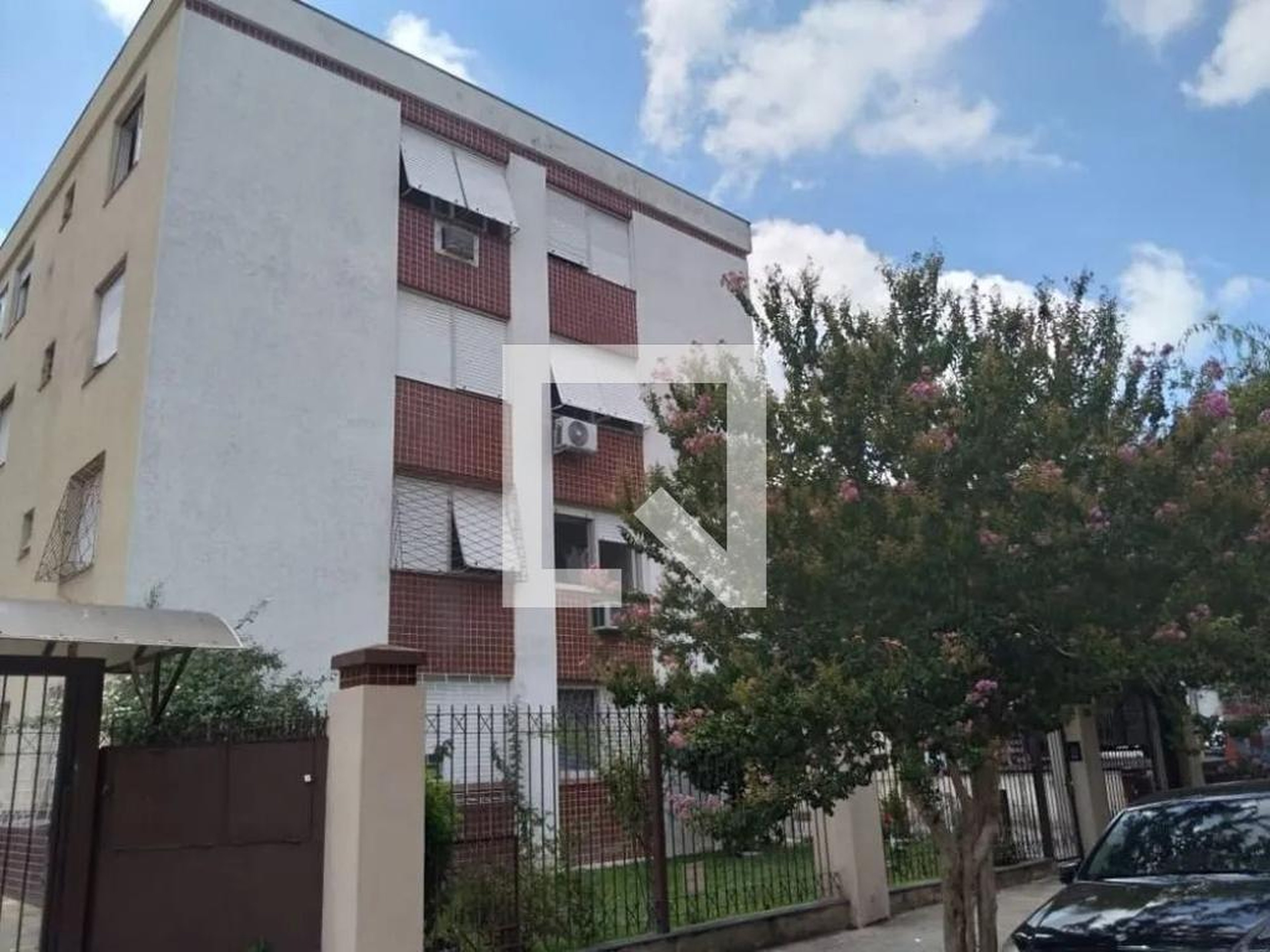 Fachada Condomínio em Rua Coronel João Corrêa, 190