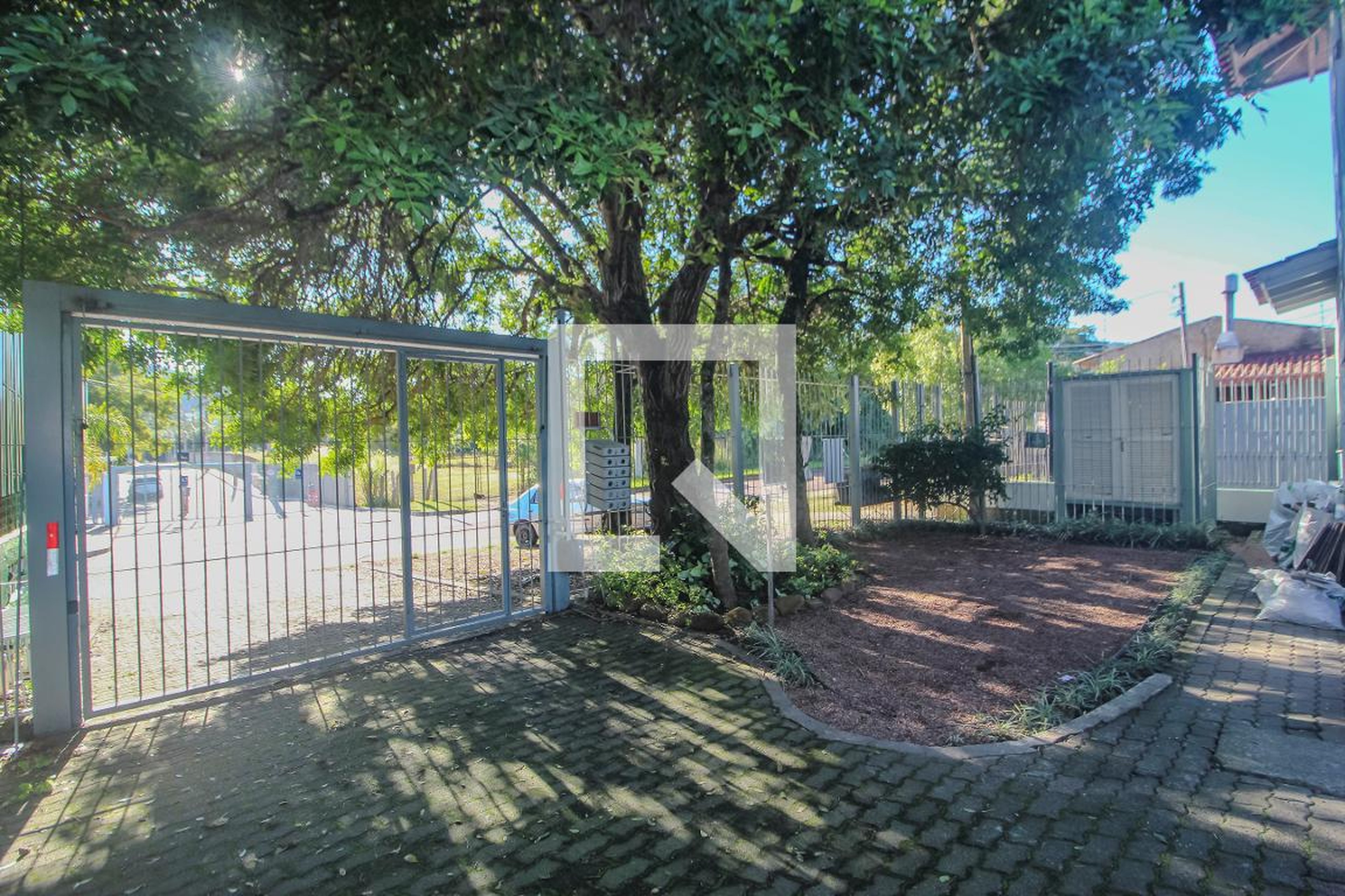 Hall de entrada - Bronelhas