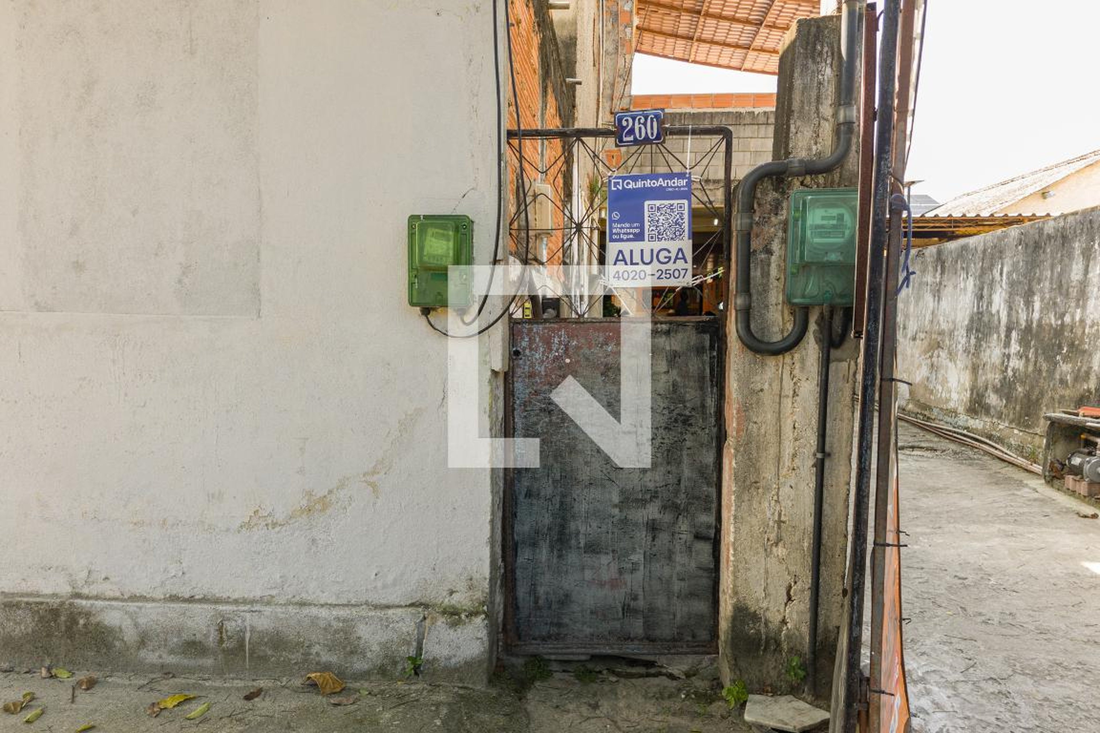 Fachada Condomínio em Rua Almirante Justino Proença, 260