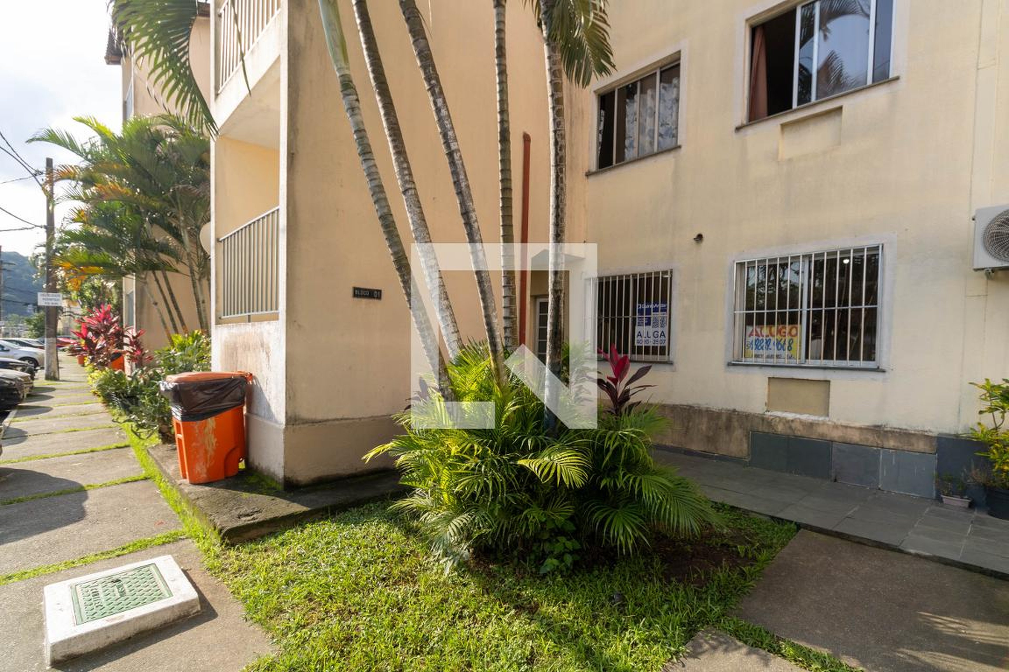 Fachada Condomínio em Avenida Joaquim Magalhães, 0