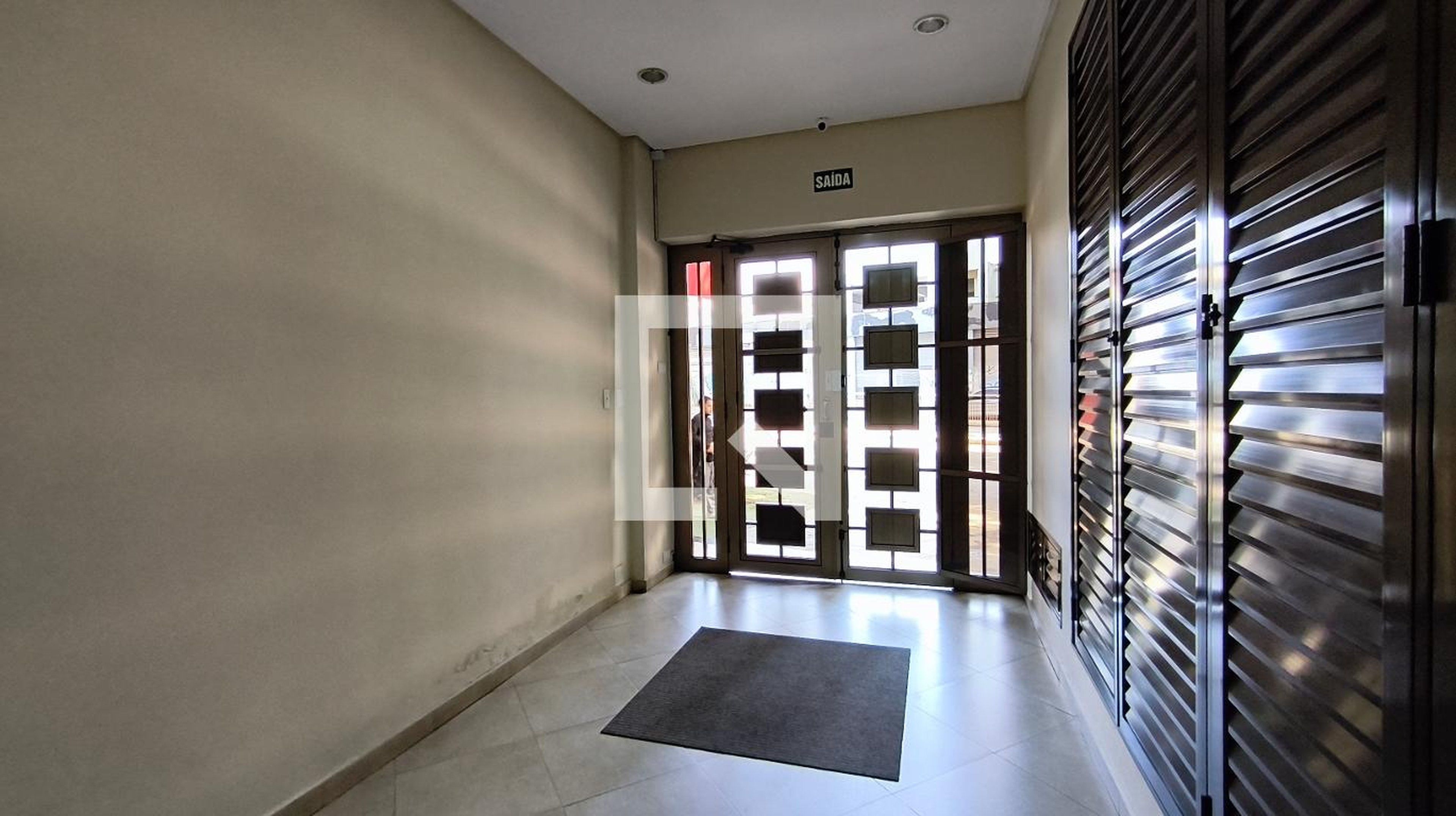 Entrada - Edifício Alfa