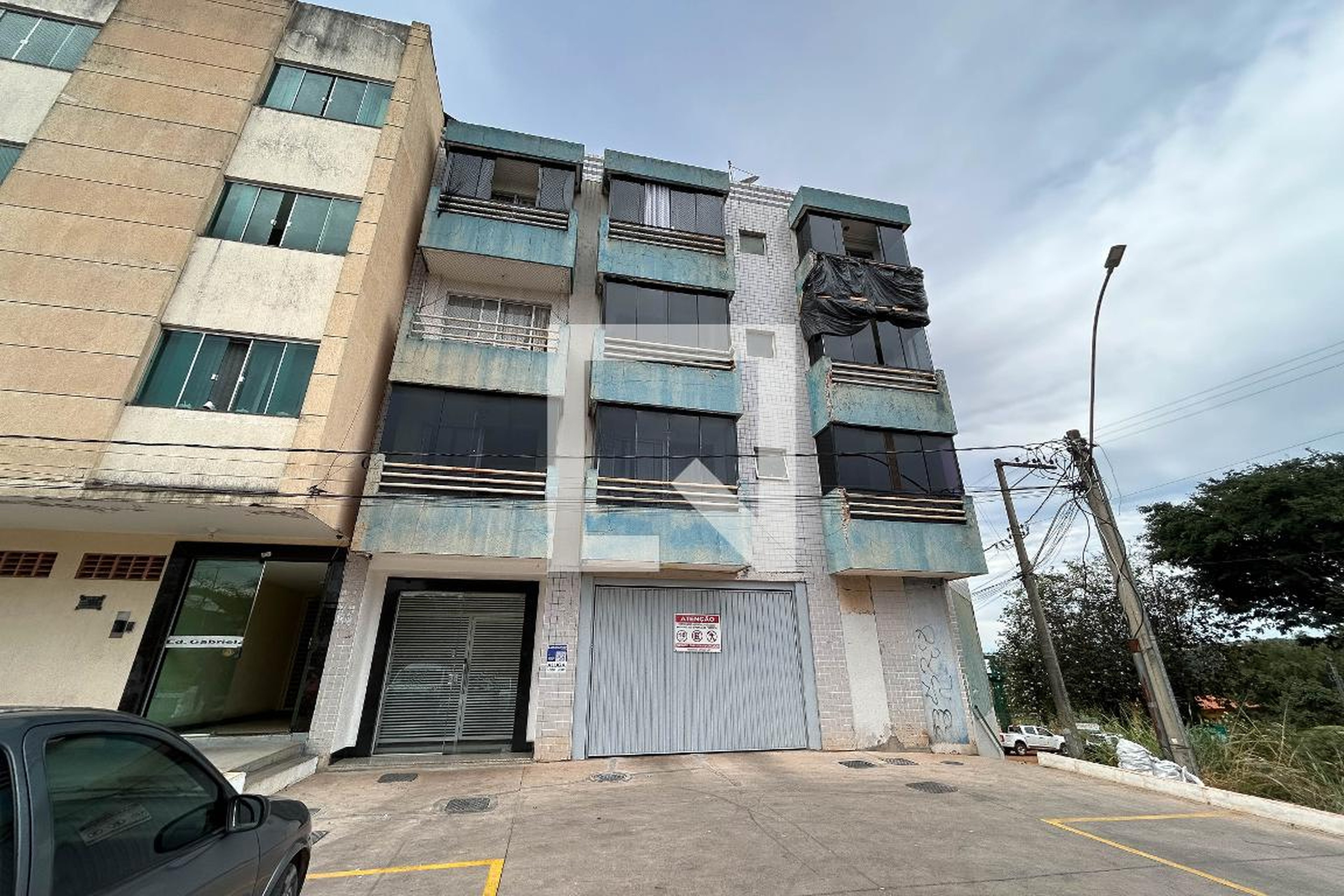 Fachada Condomínio Ed. Luciano Brito