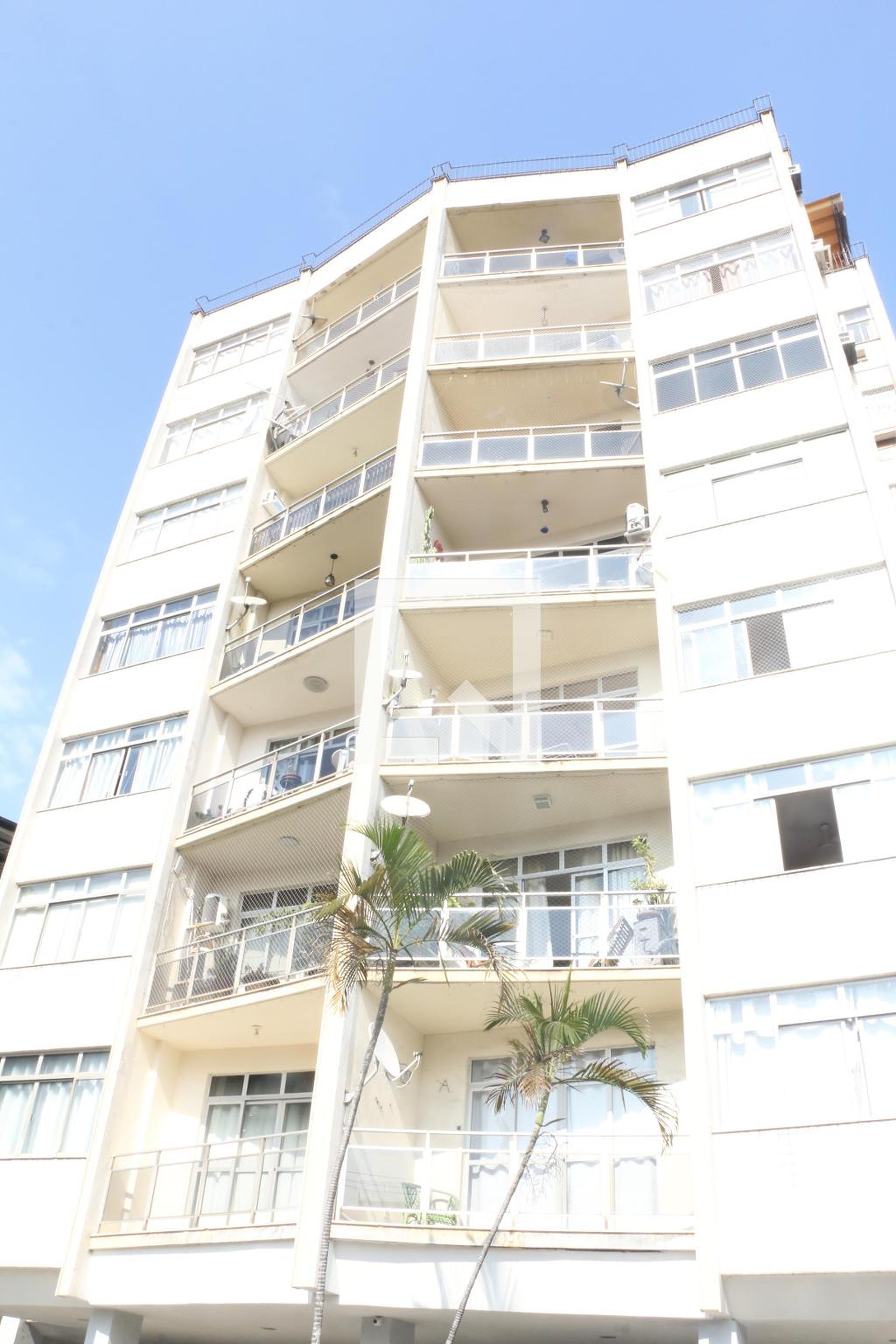Fachada do Prédio Condomínio em Rua Coronel Bernardino de Melo, 2461