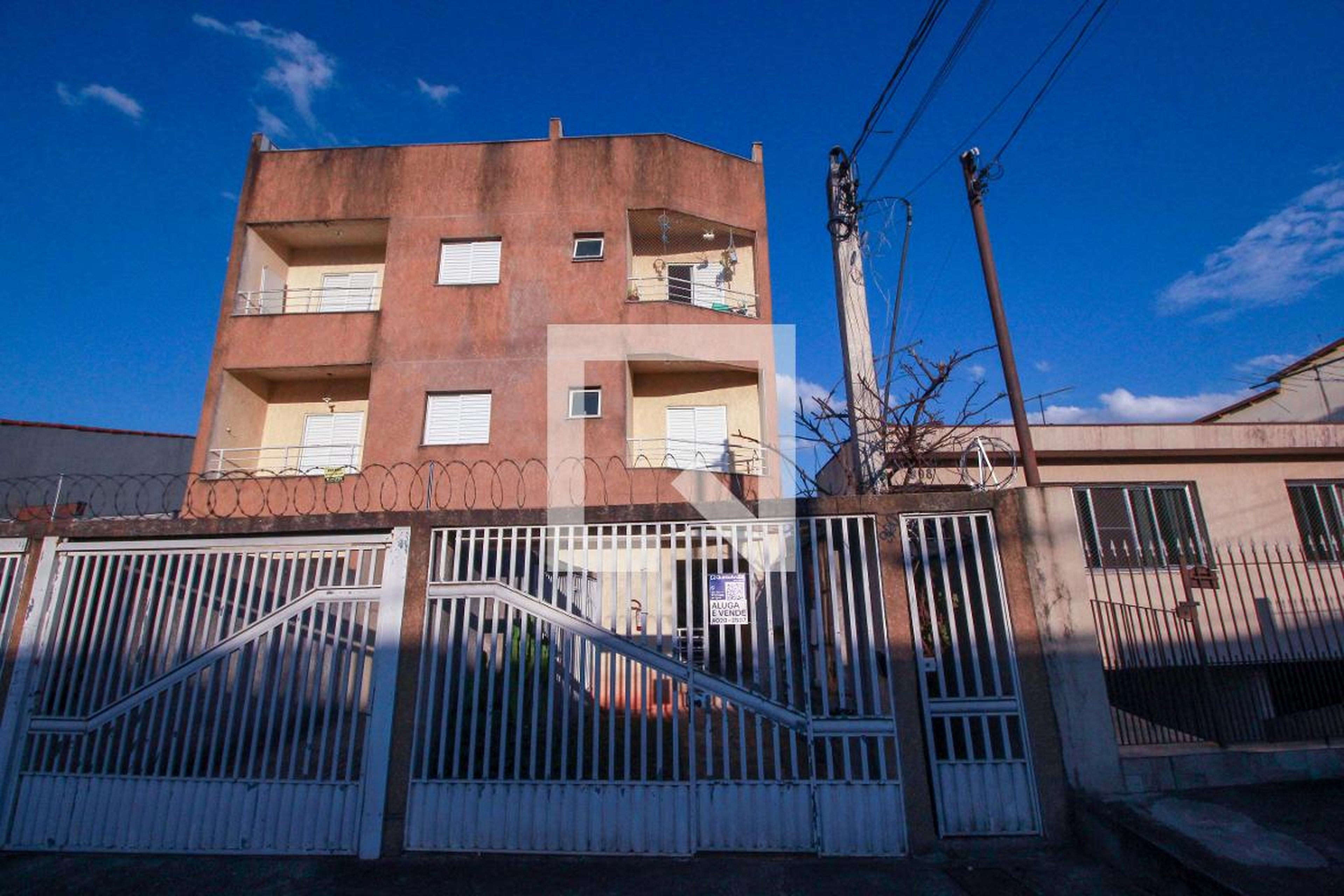 Fachada Condomínio em Avenida Araucária, 920