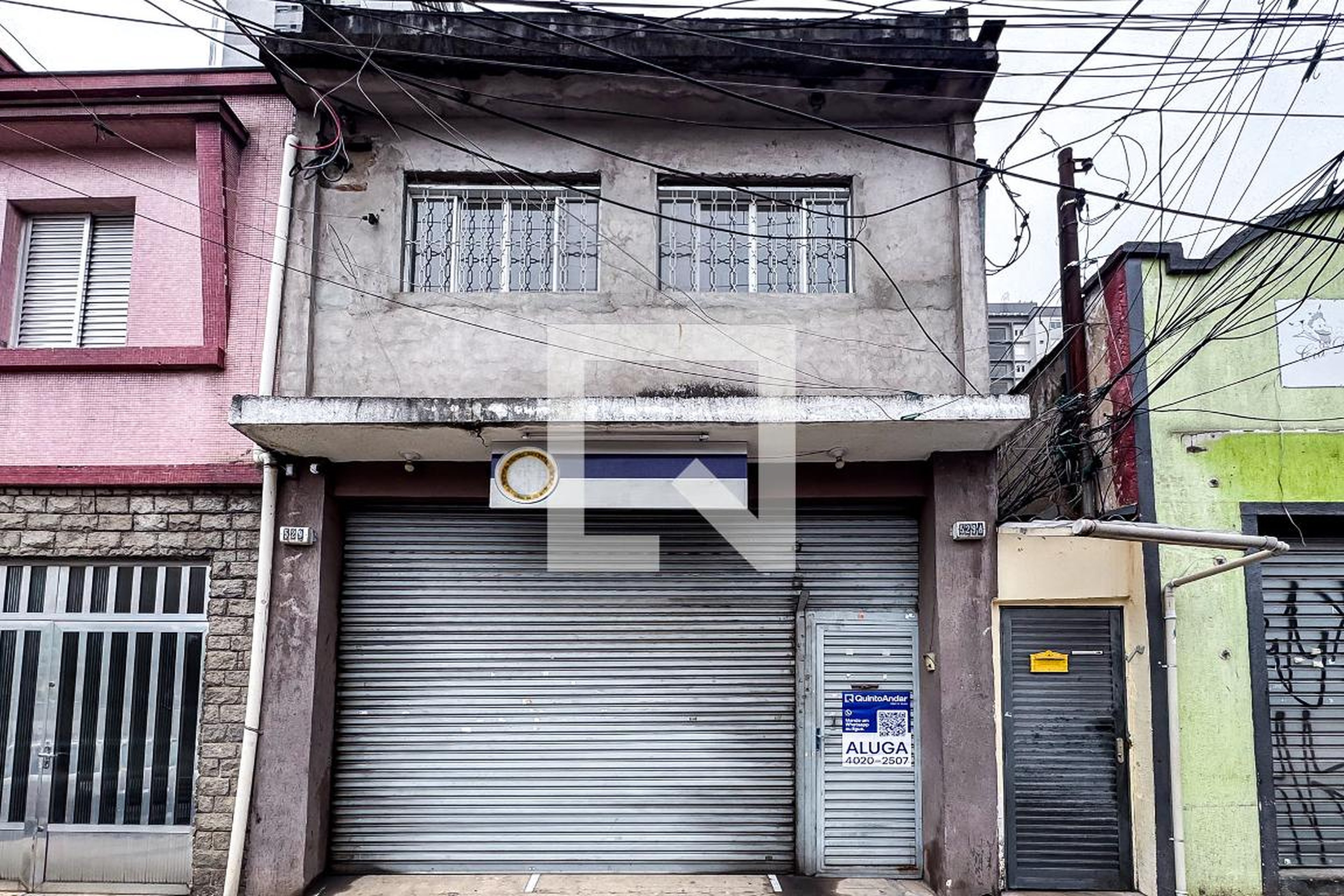 Fachada Condomínio em Rua Madre de Deus, 529