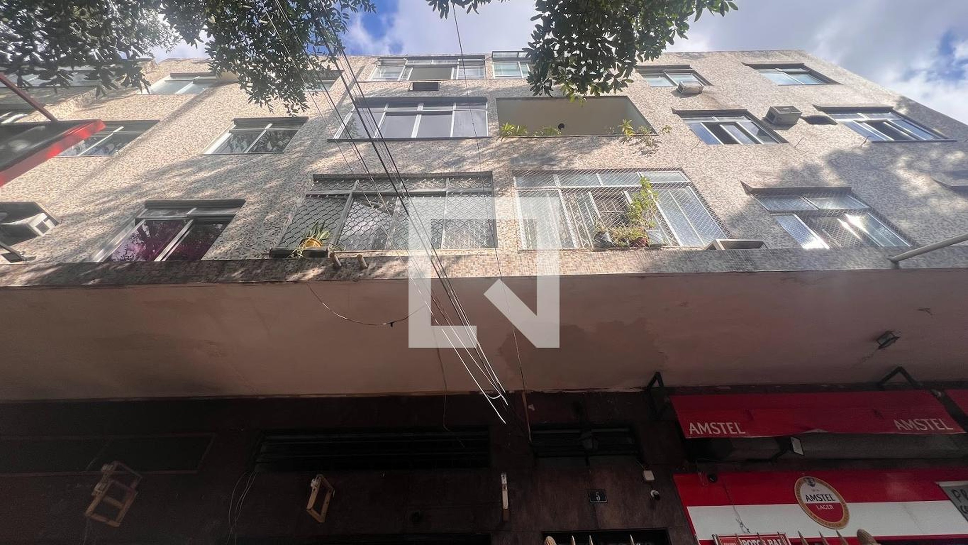 Fachada Condomínio em Rua Luíz Gama, 5