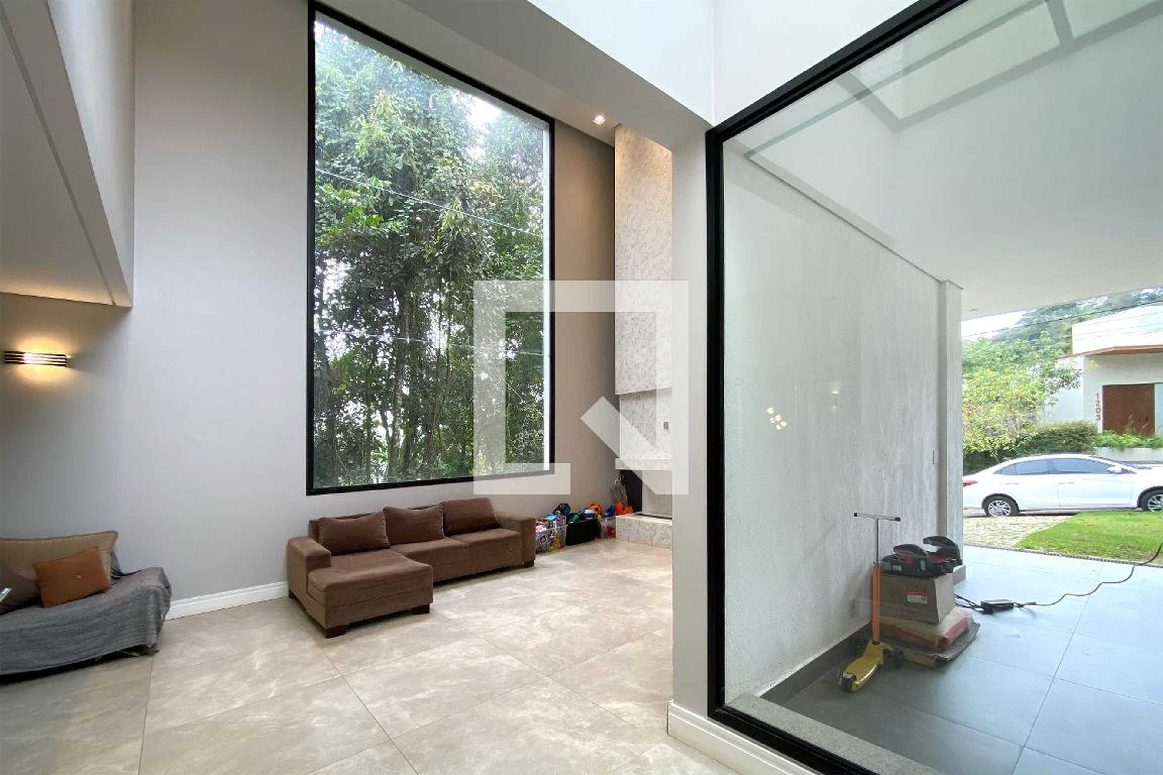 Hall - 