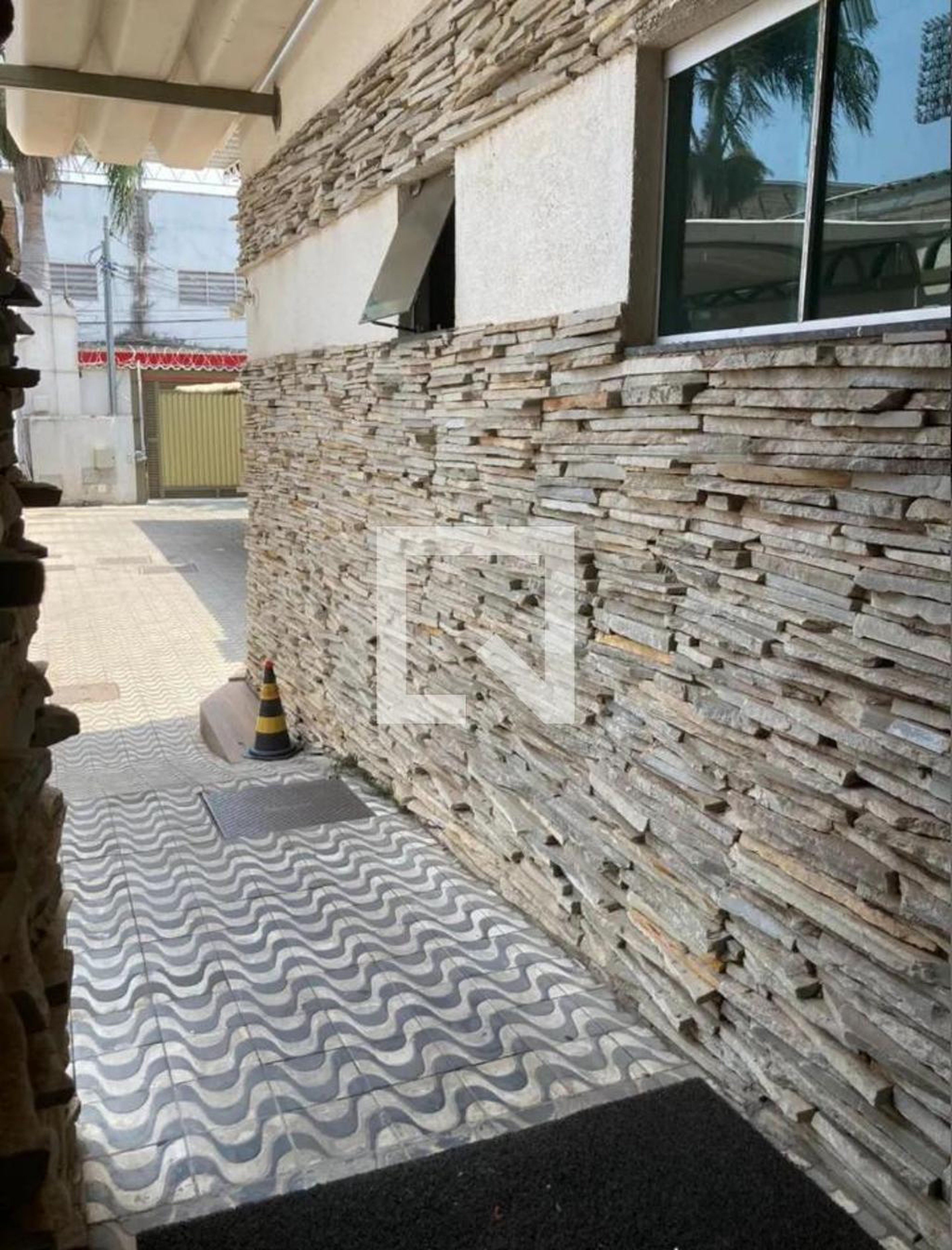 Área externa Condomínio em Rua P, 25