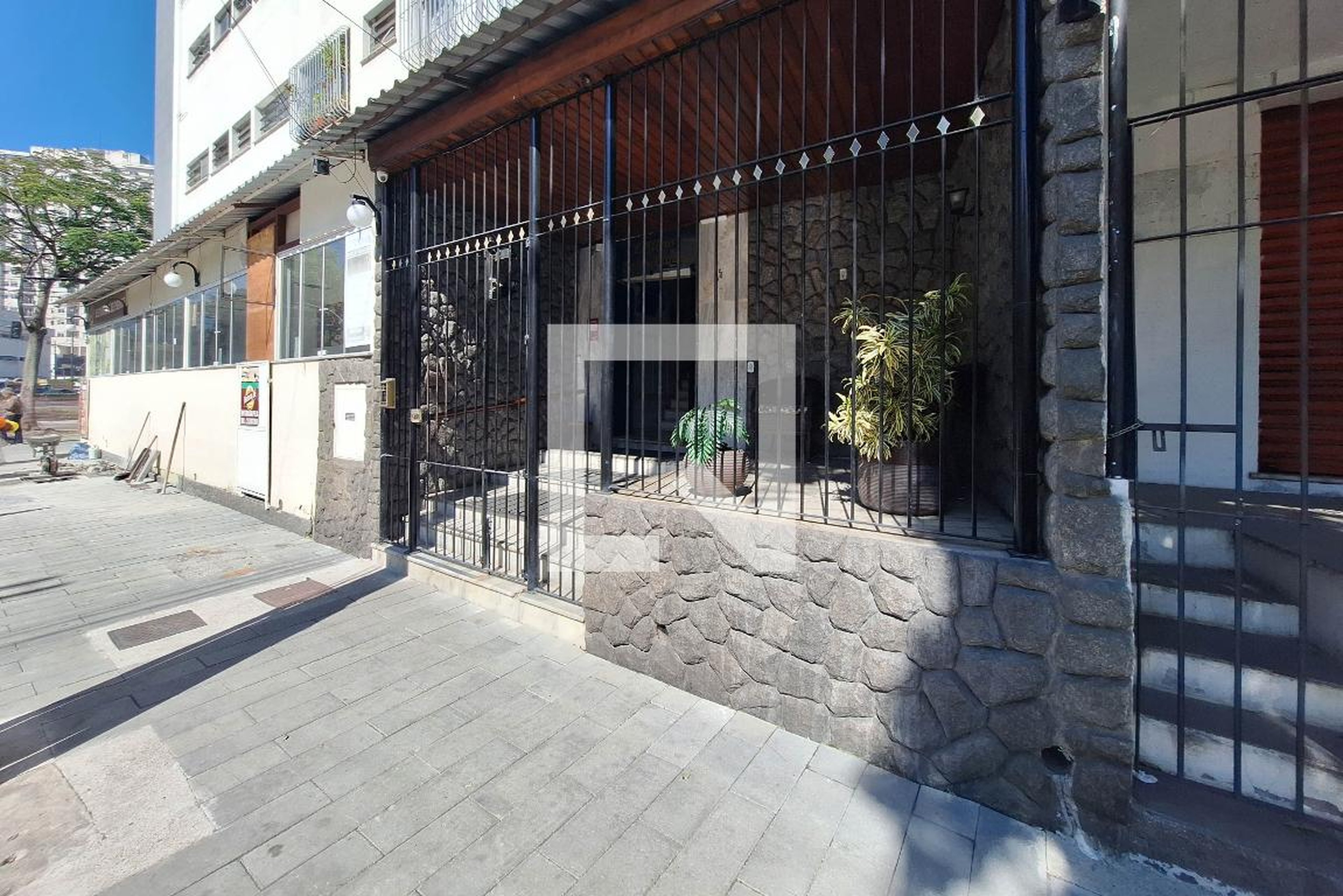 Fachada Edifício Serra Linda