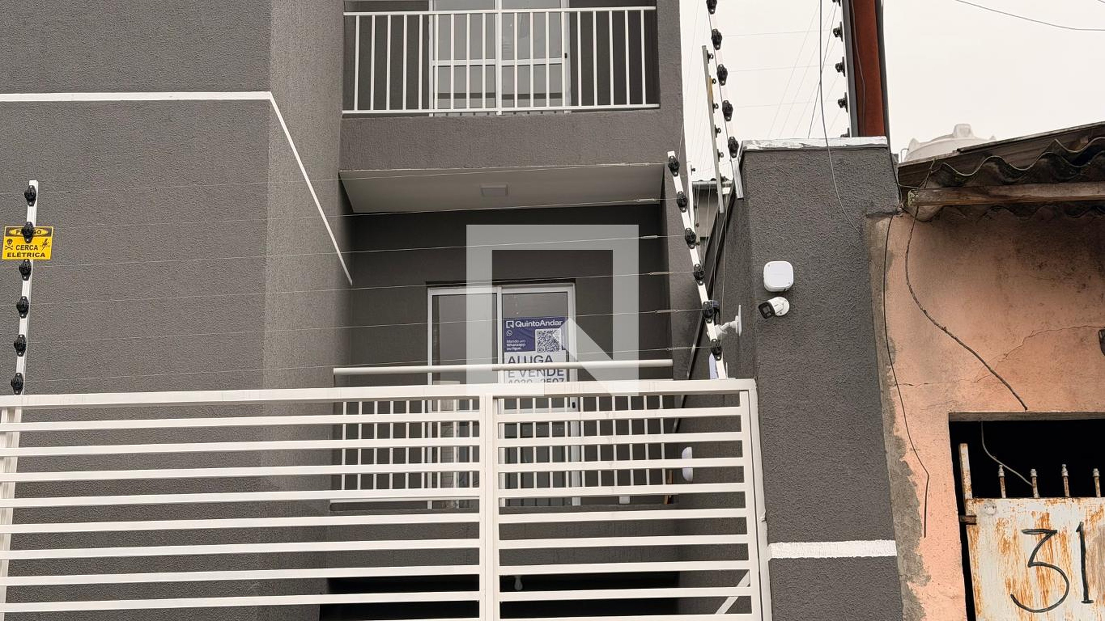 Fachada do Prédio Condomínio em Rua Cabo Joel Leite, 301
