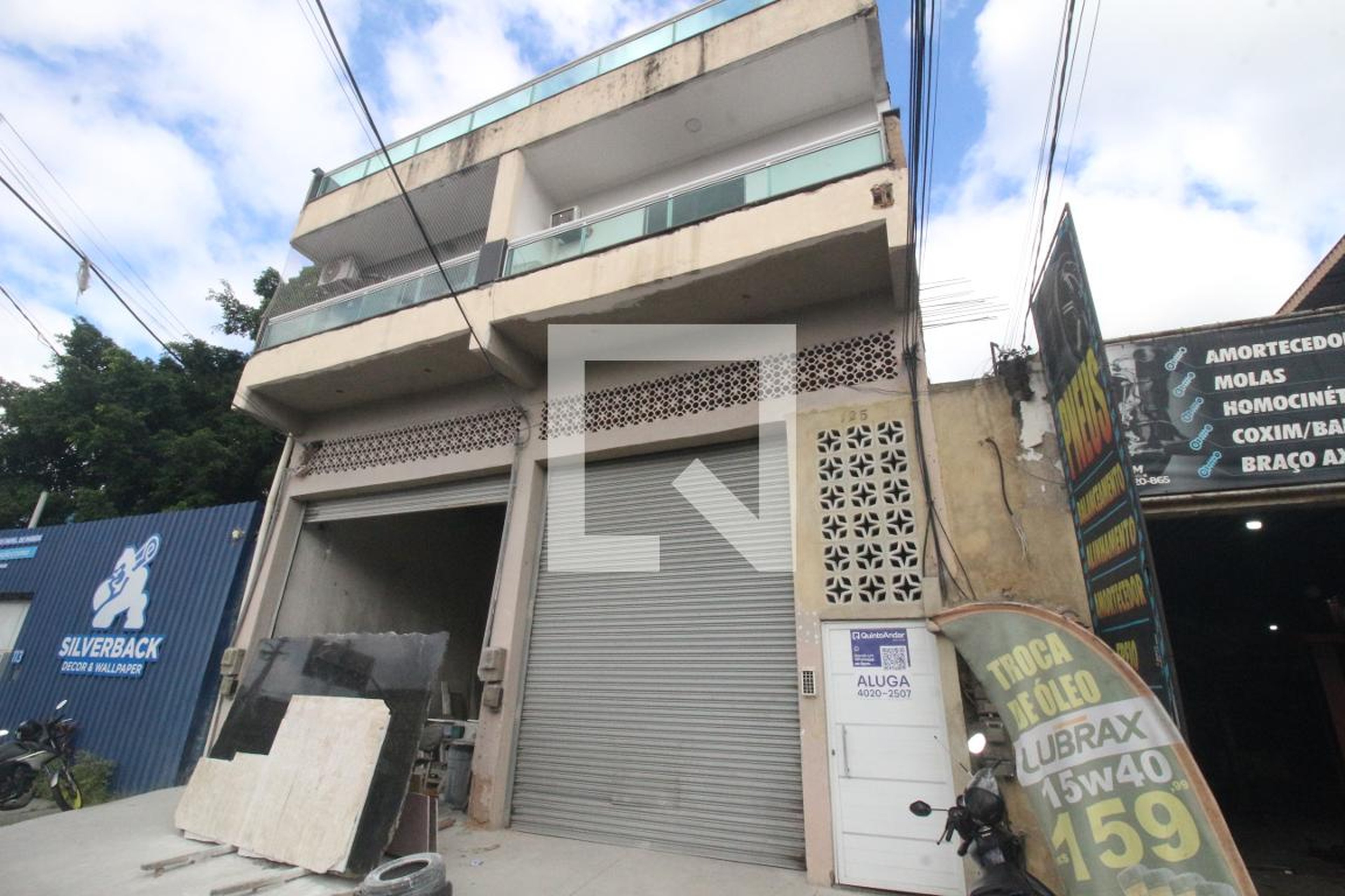 Fachada Condomínio em Avenida Roberto Silveira, 125