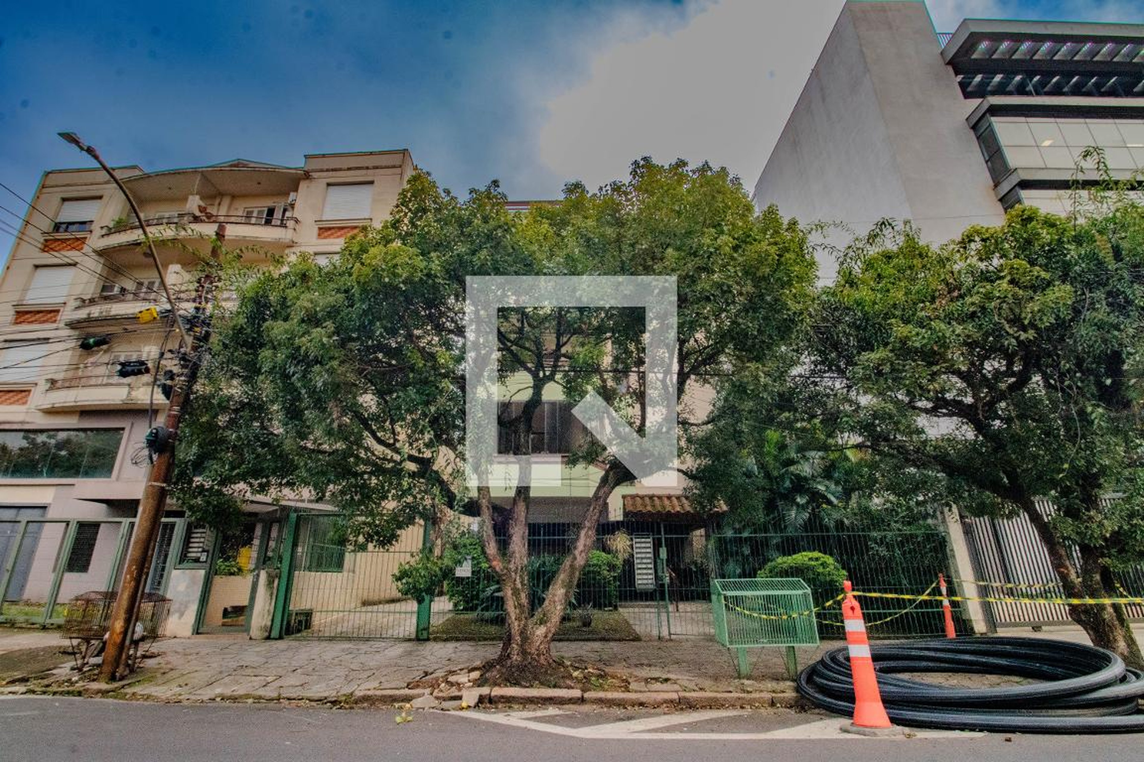 Fachada Condomínio em Rua Olinda, 126