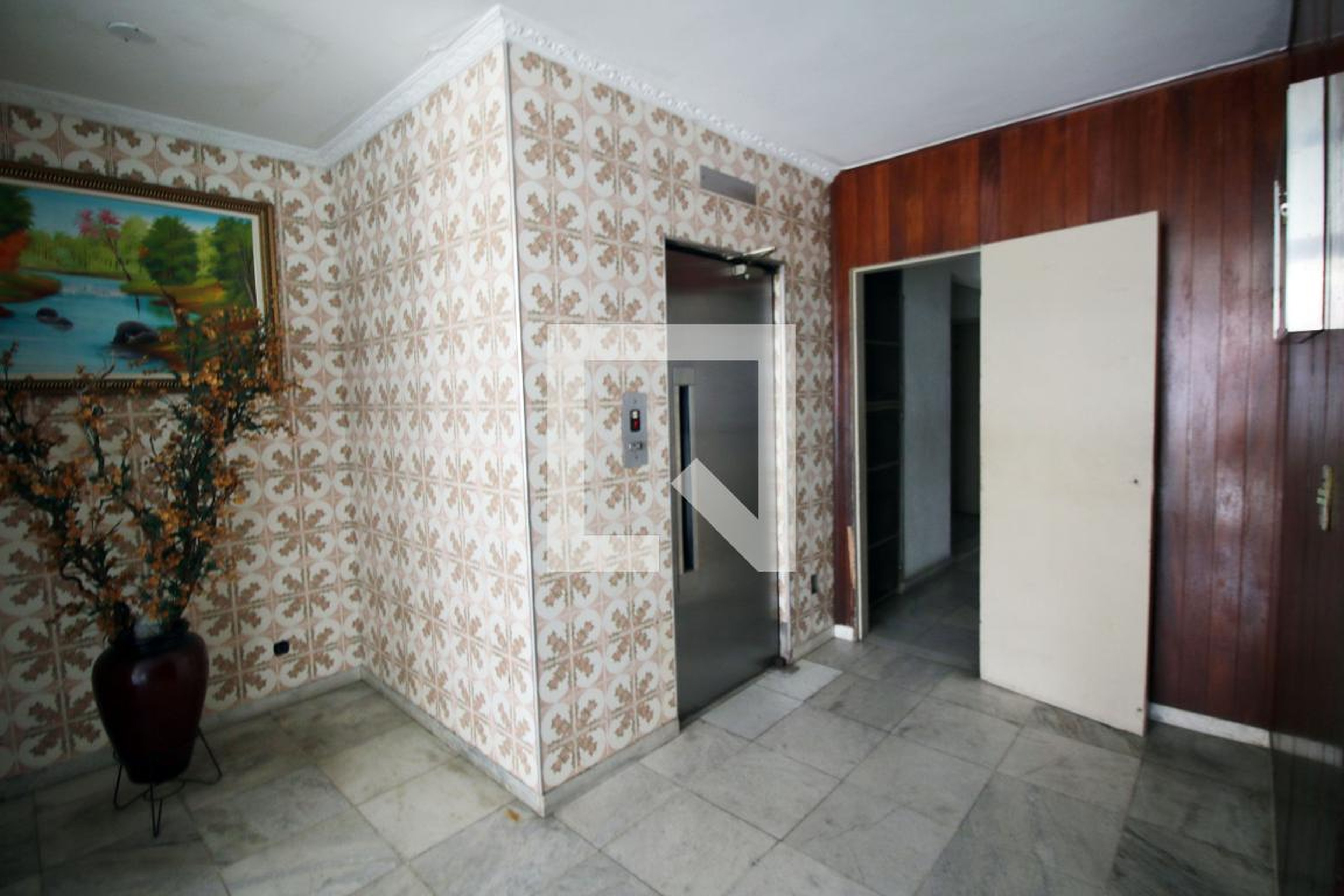 Hall de entrada - Edifício Sinha Rosemary