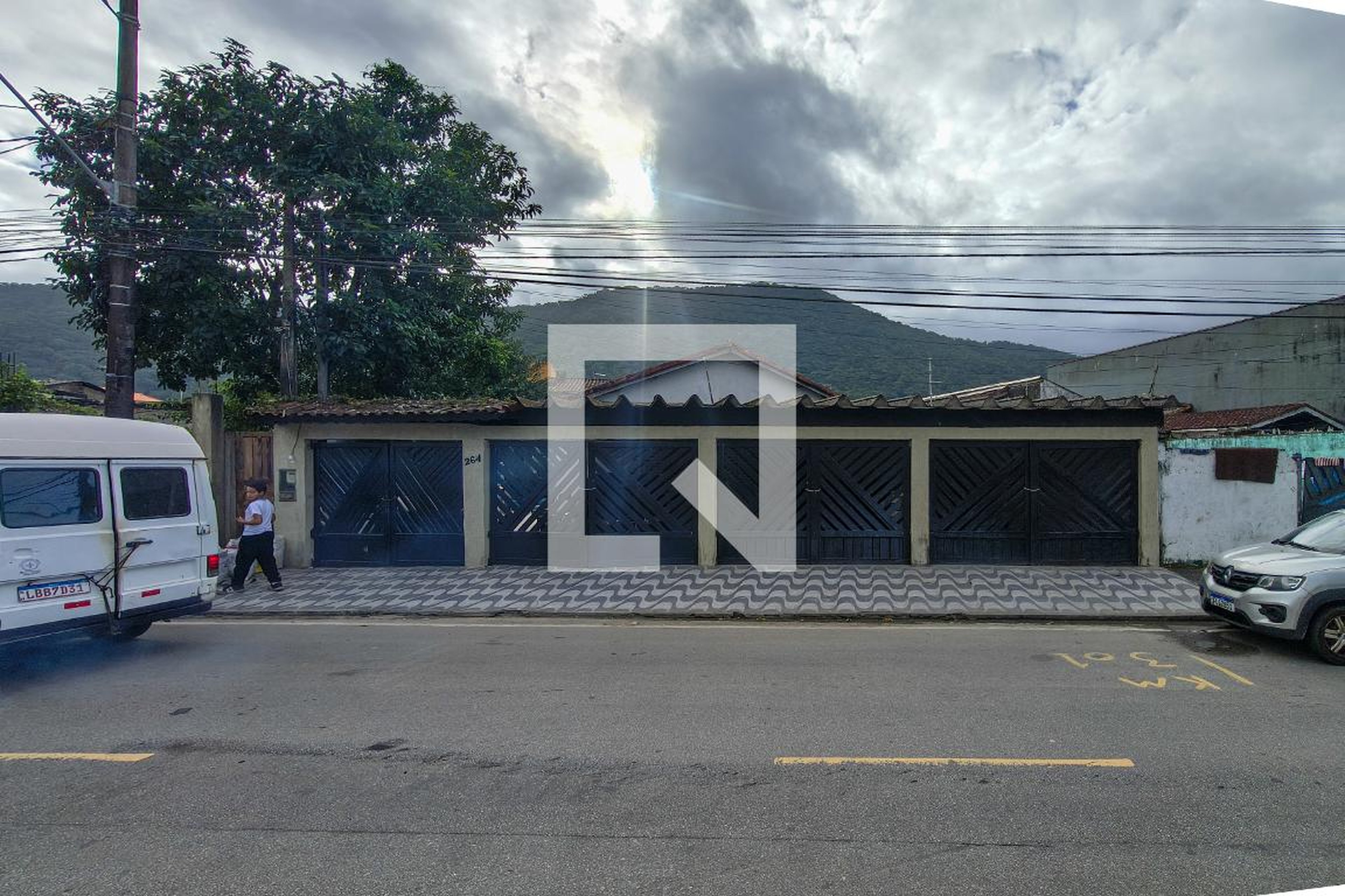 Fachada Condomínio em Avenida Diamantino Cruz Ferreira Mourão, 264