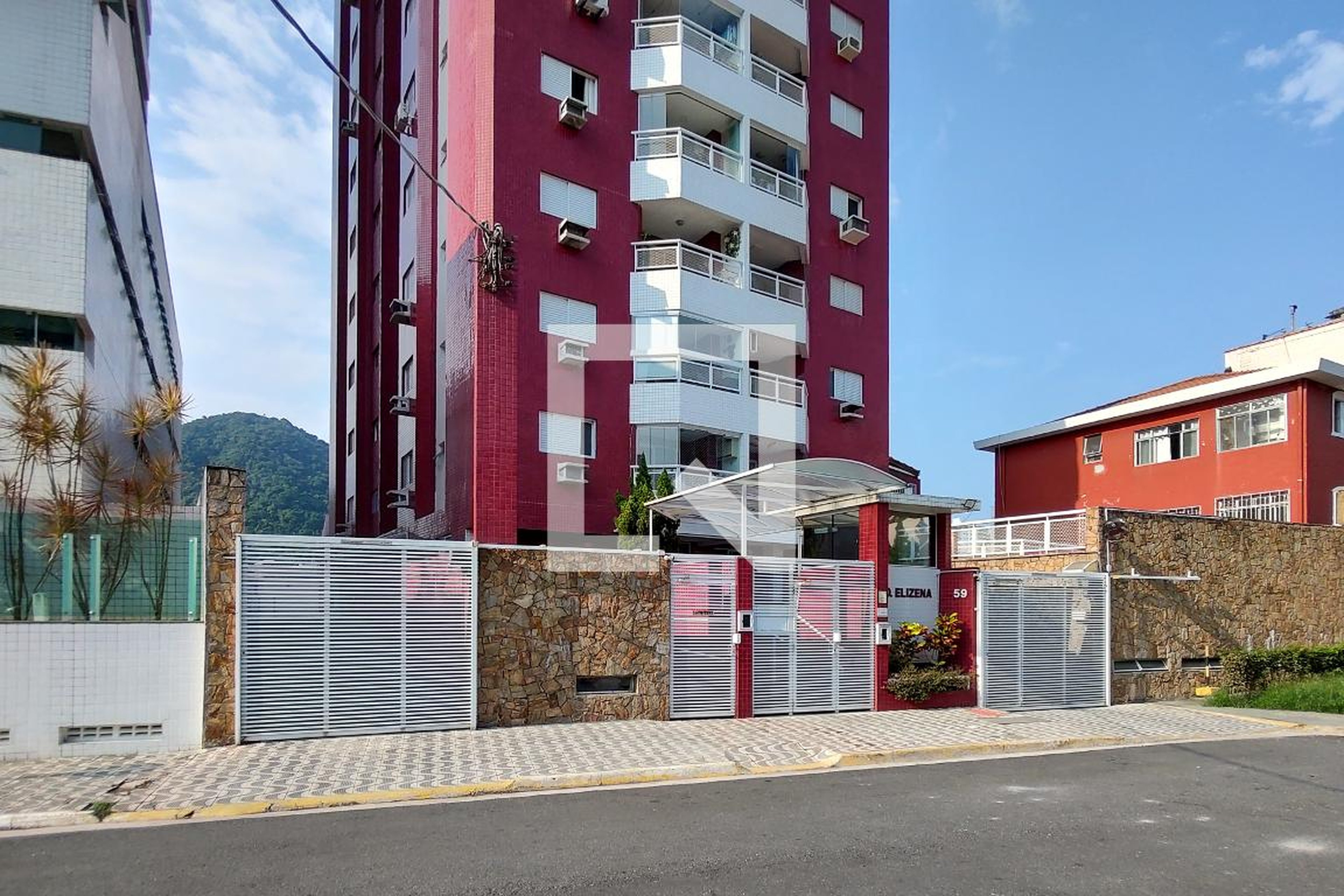 Fachada Condomínio Elizena