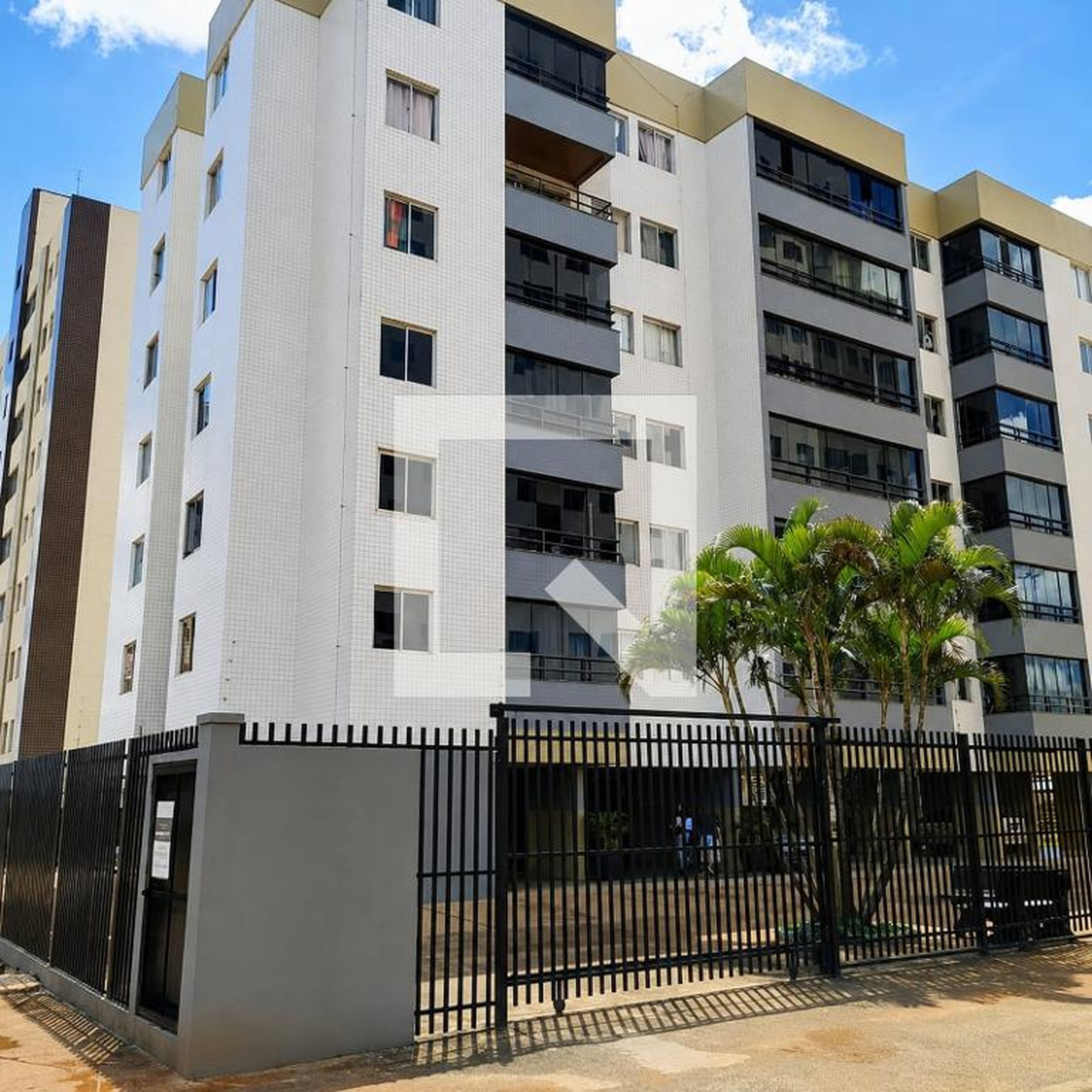 Fachada Condomínio em Setor M QNM 12, Lote 09