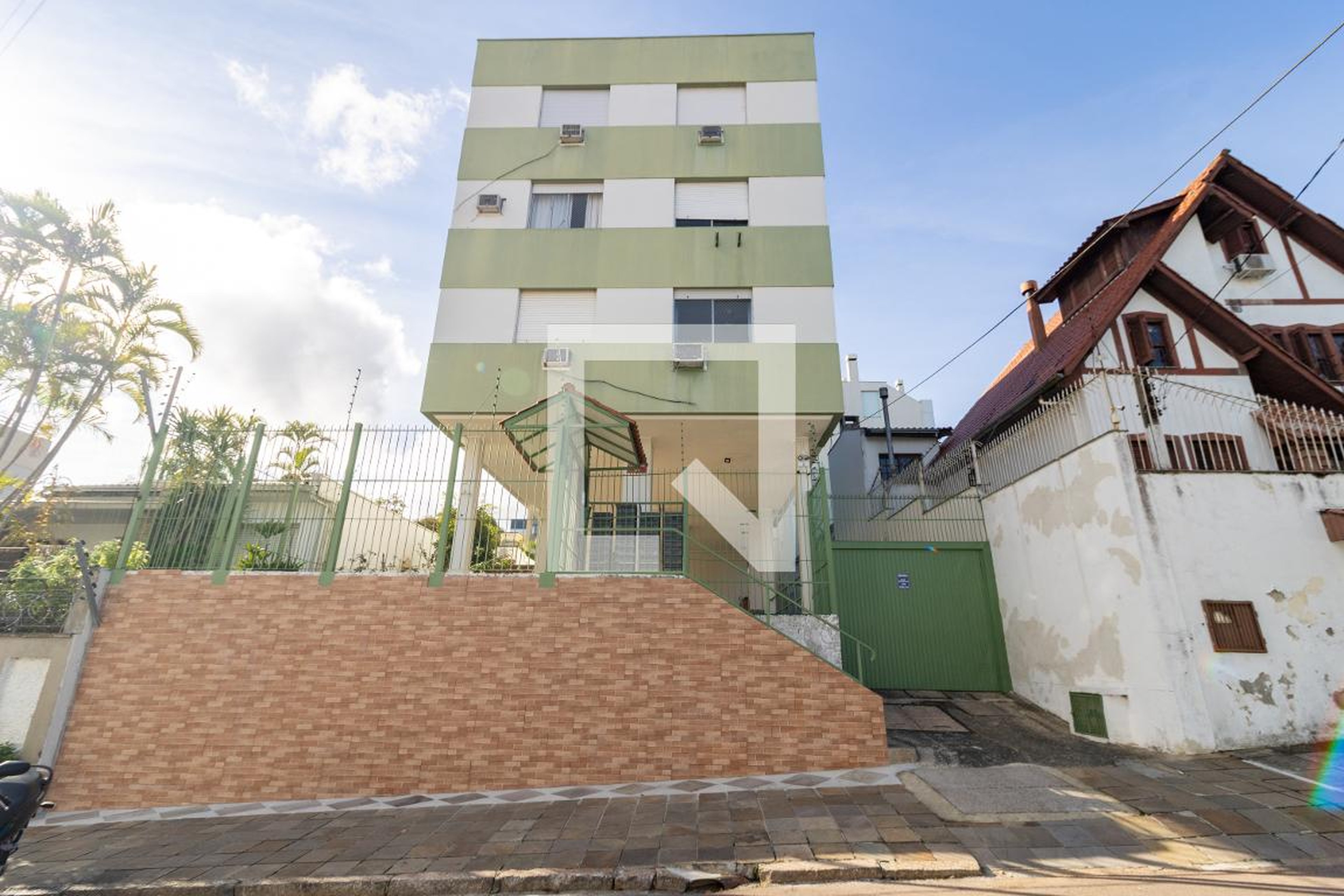 Fachada Edifício Pocone