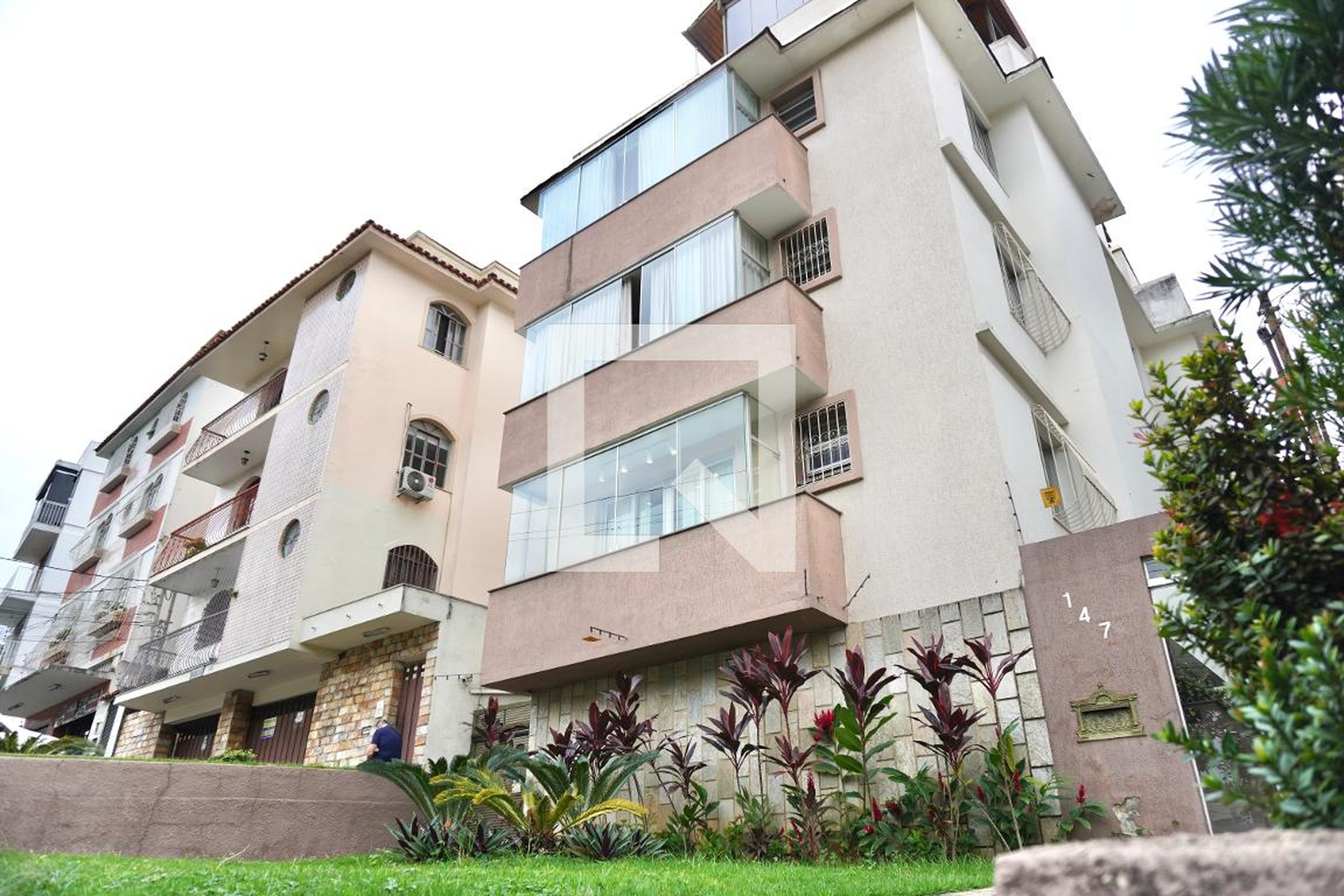 Fachada do Prédio Edifício Oscar Goncalves