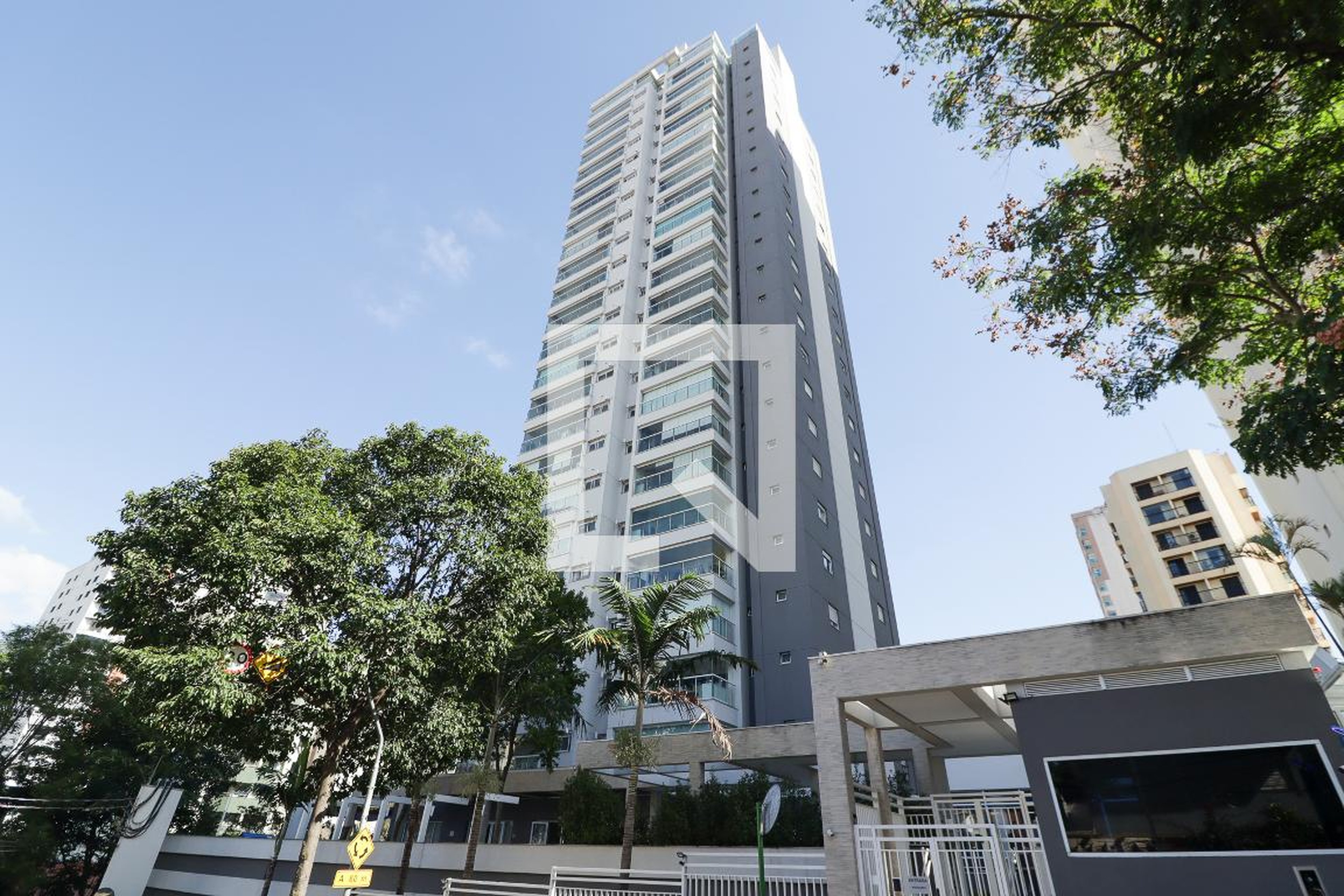 Fachada Condomínio Smart Alto de Santana