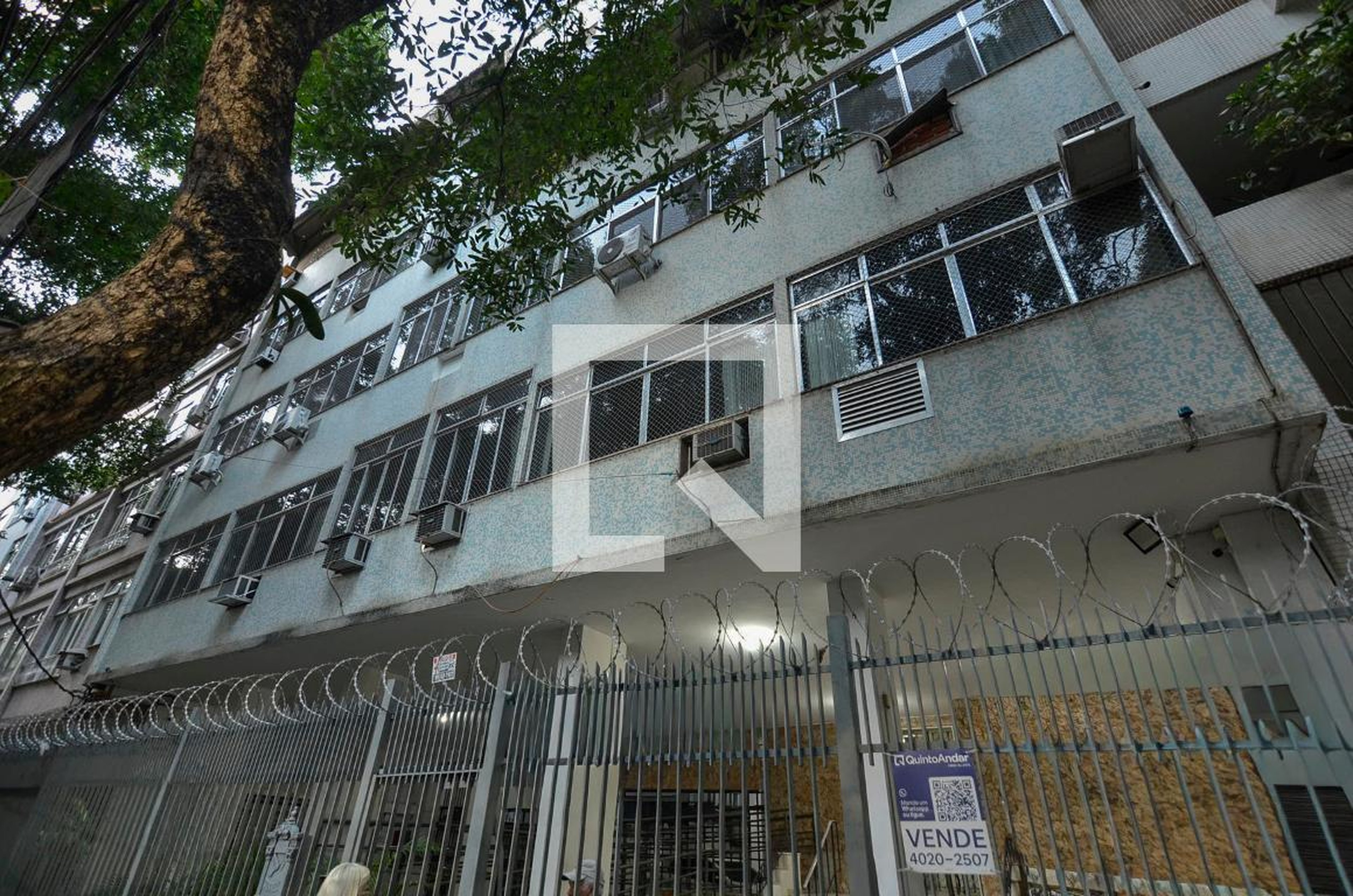 Fachada Condomínio Monteiro Ribeiro