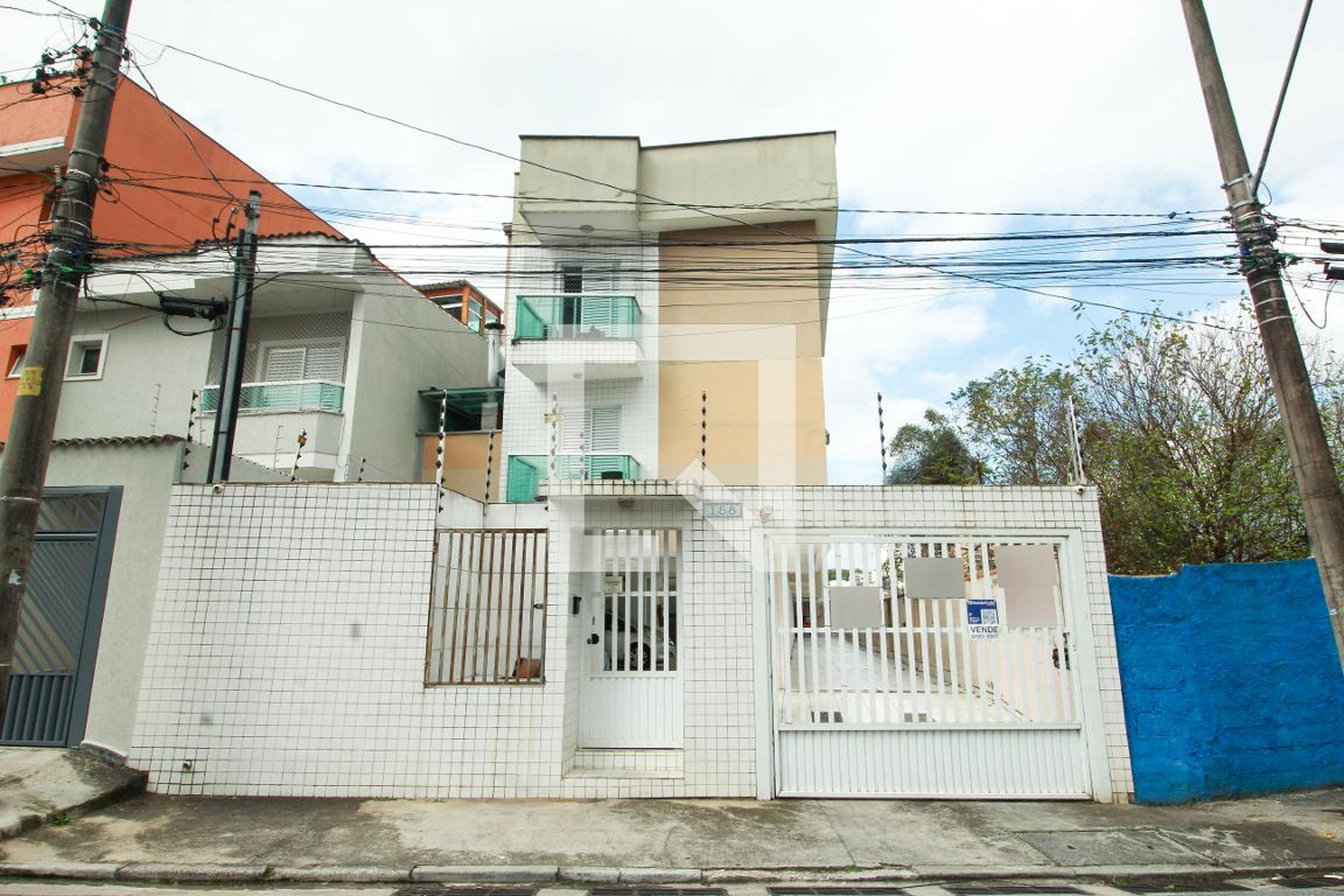 Fachada Edifício Residencial di Ferrari