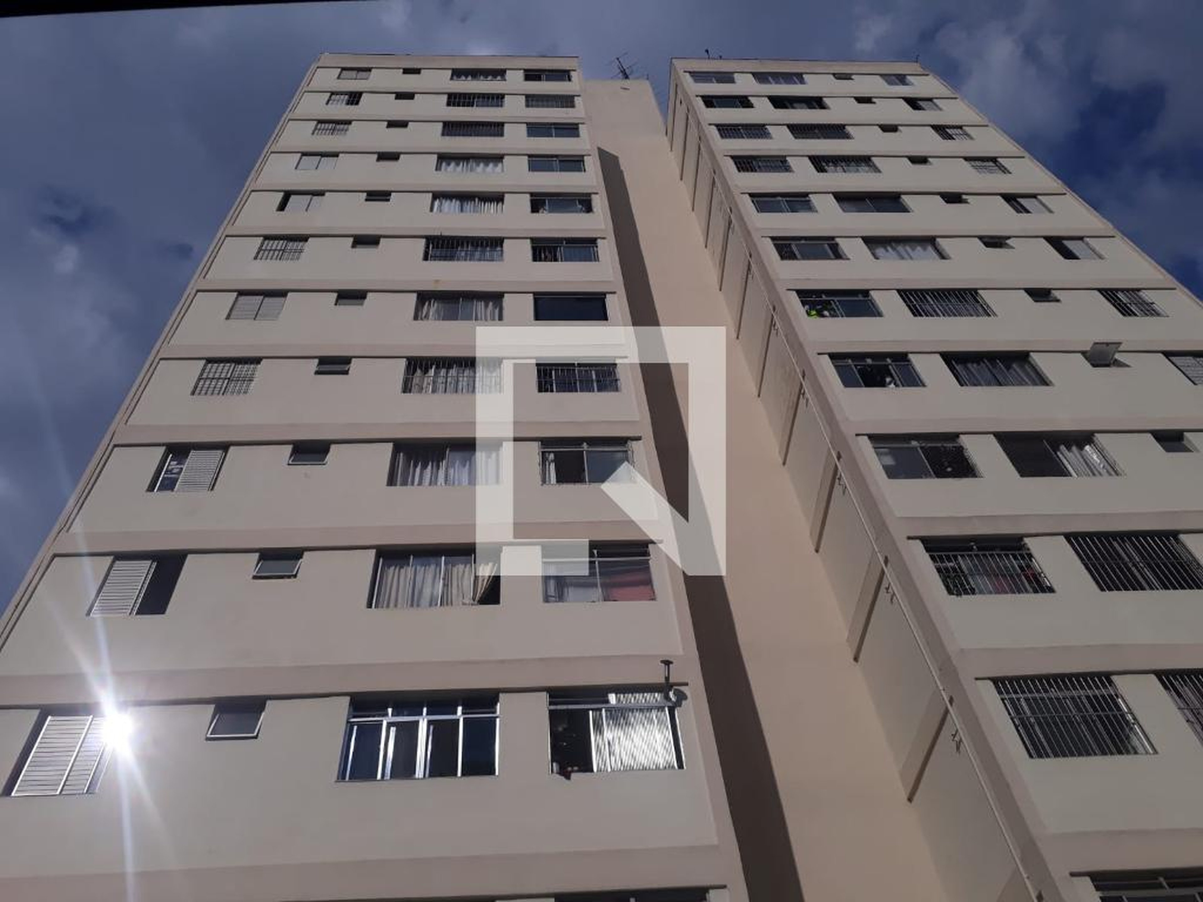 Fachada Condomínio Conjunto Residencial Jd Celeste VI
