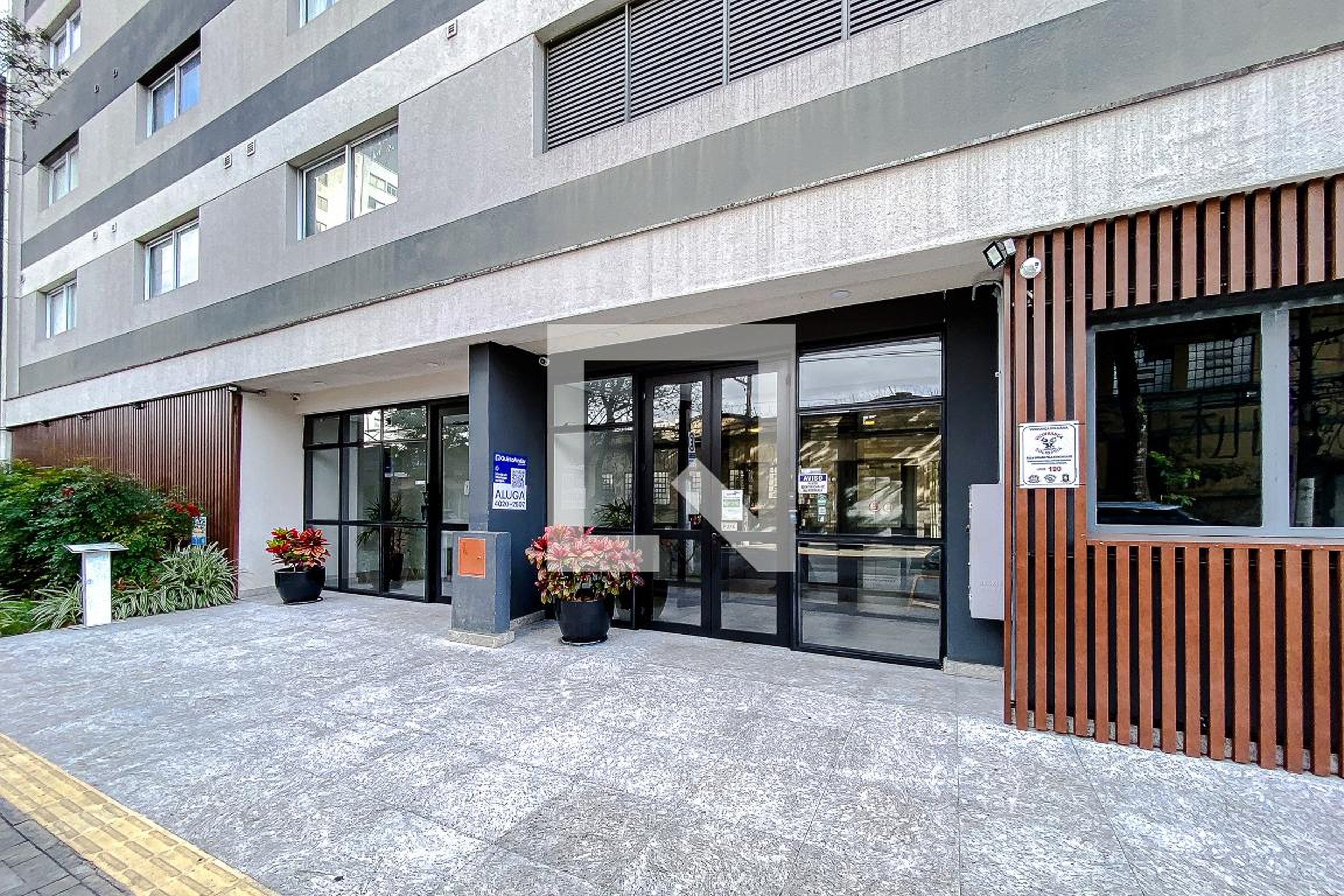 Fachada Condomínio Smart Studios