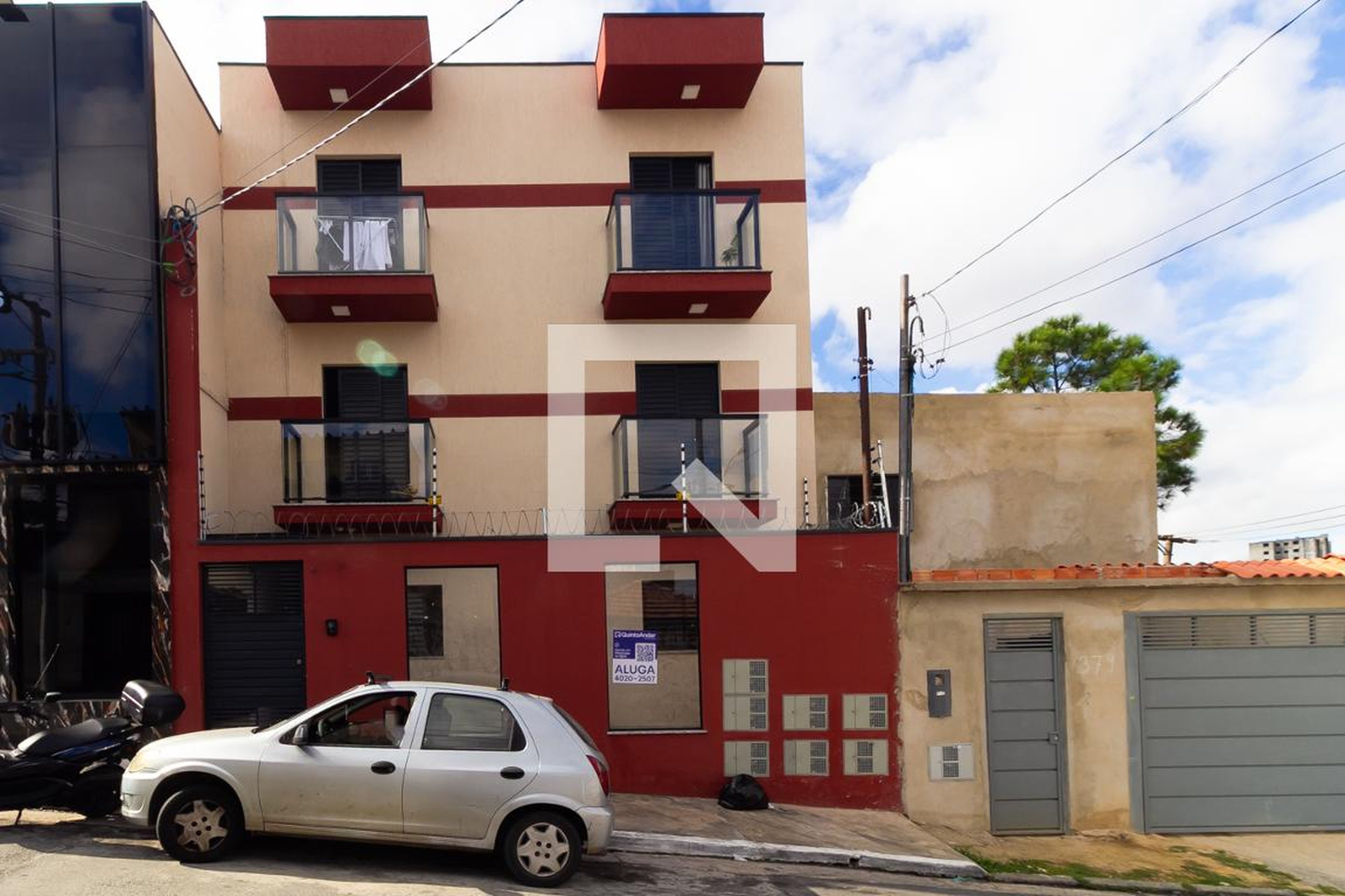 Fachada Condomínio em Rua João Tauler, 373