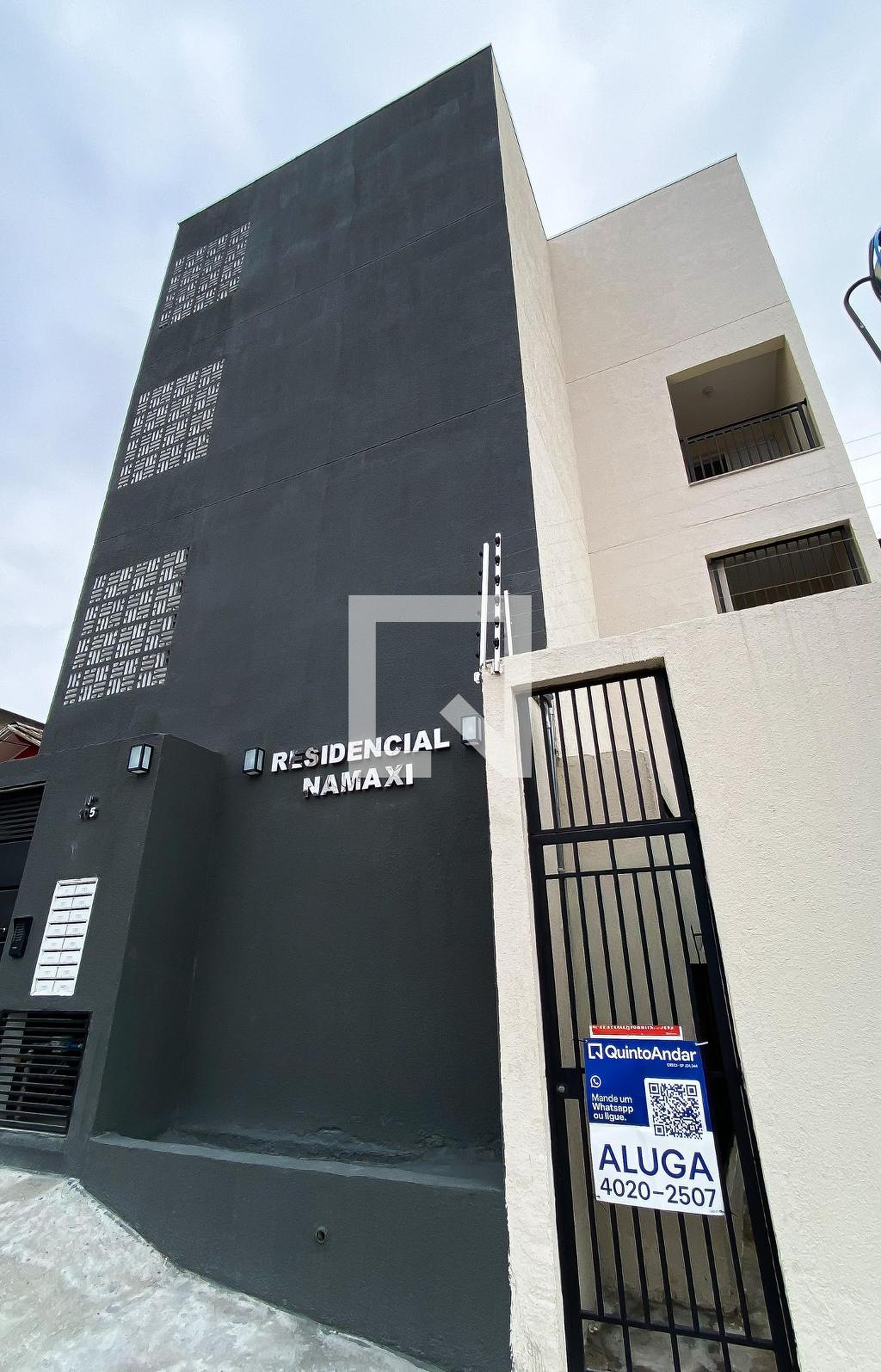 Fachada Condomínio em Rua Namaxi, 105