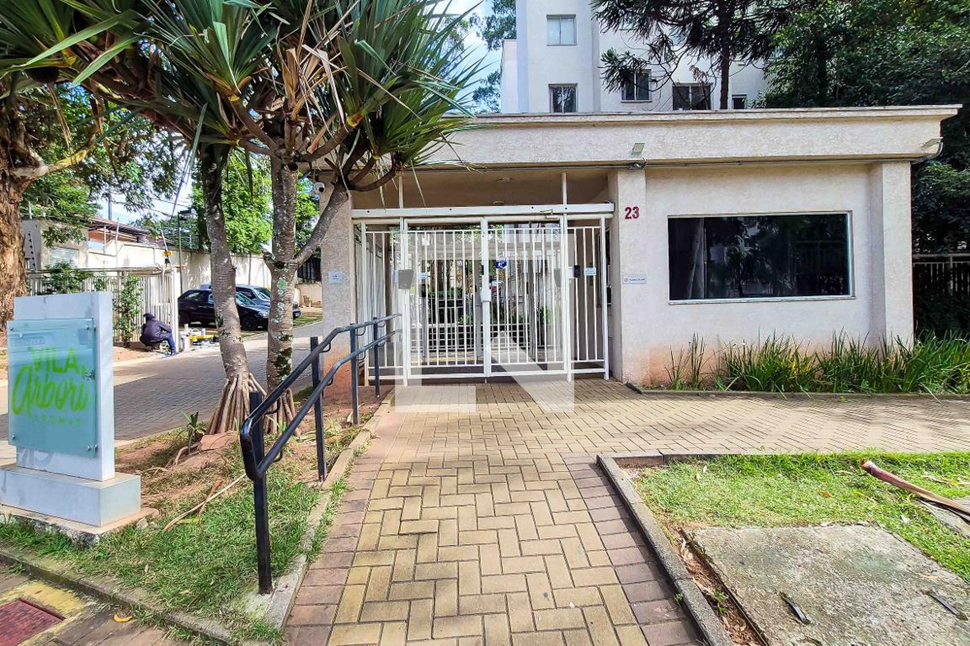 Fachada Condomínio Vila Arbori