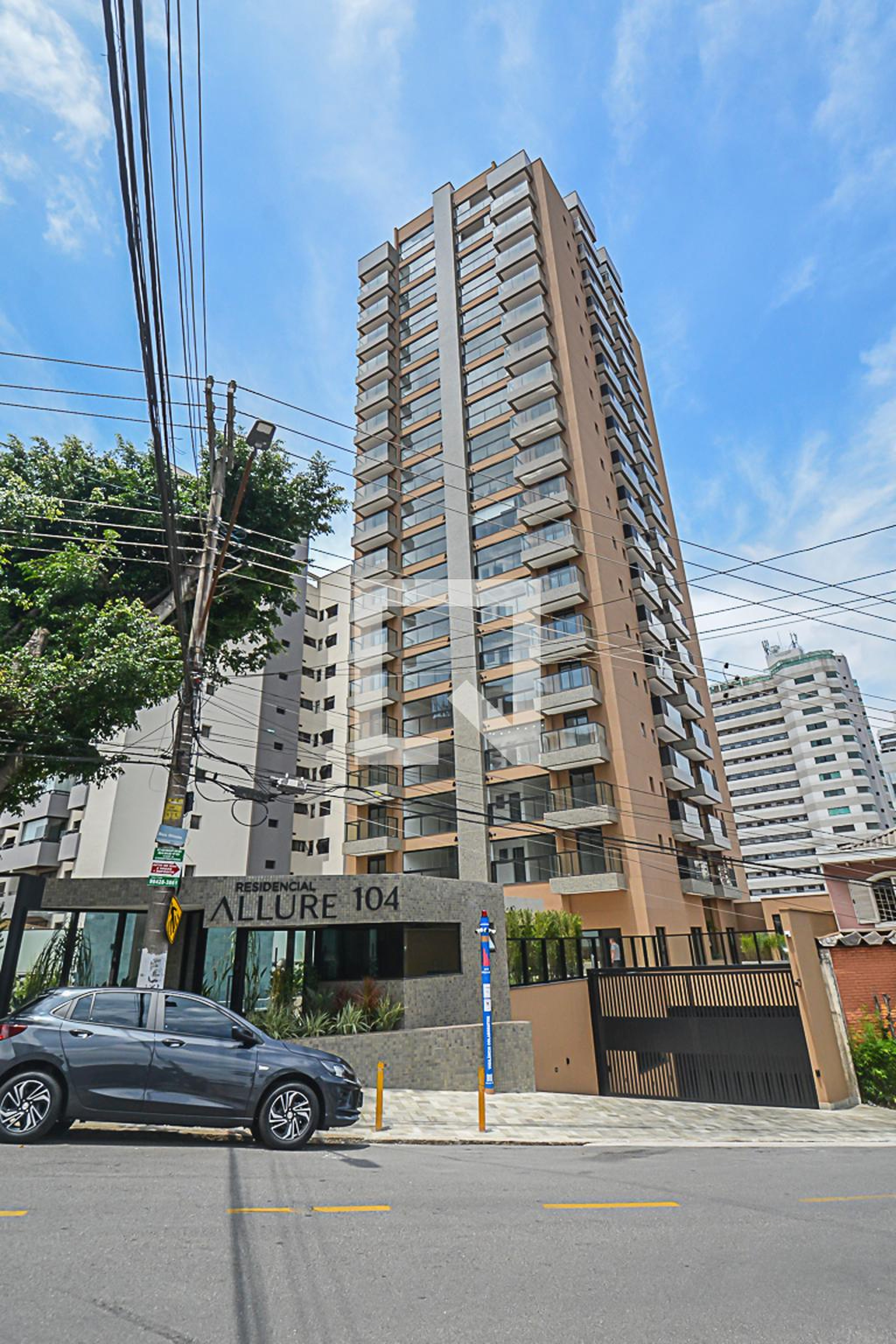 Fachada Residencial Allure I