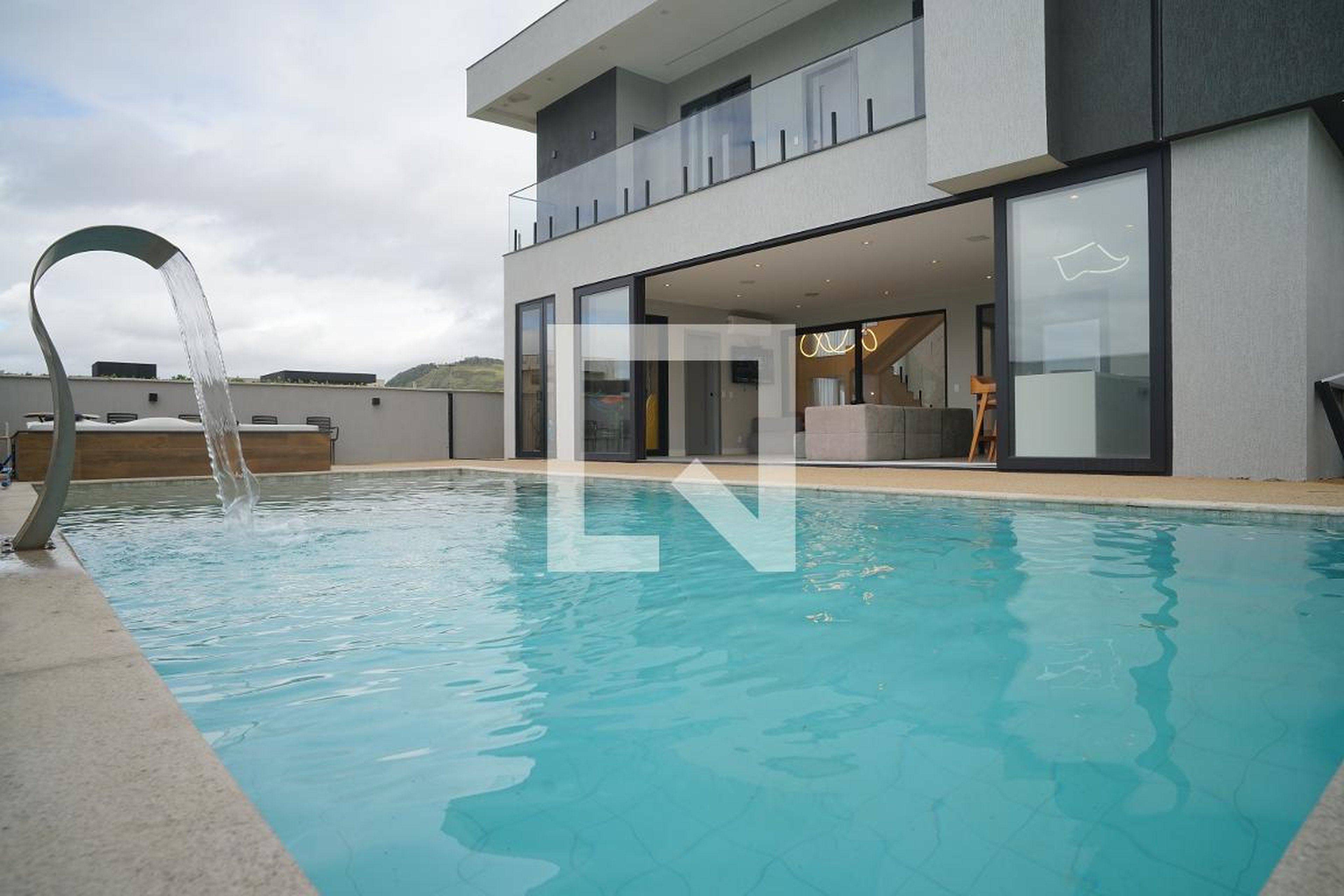 Piscina - Solaris Residencial Club