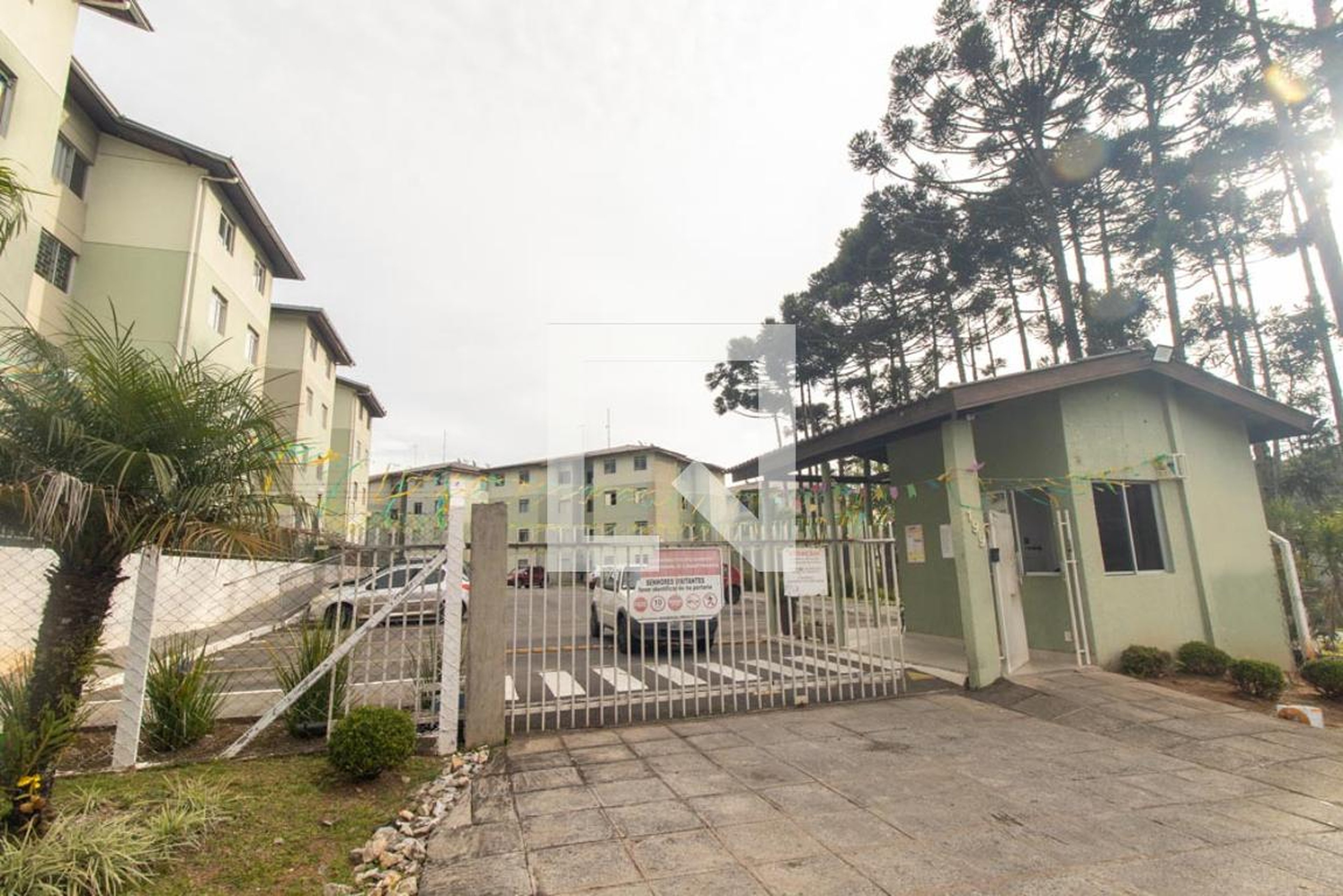 Fachada do Condominio Condomínio em Rua Thereza Lopes Skroski, 4