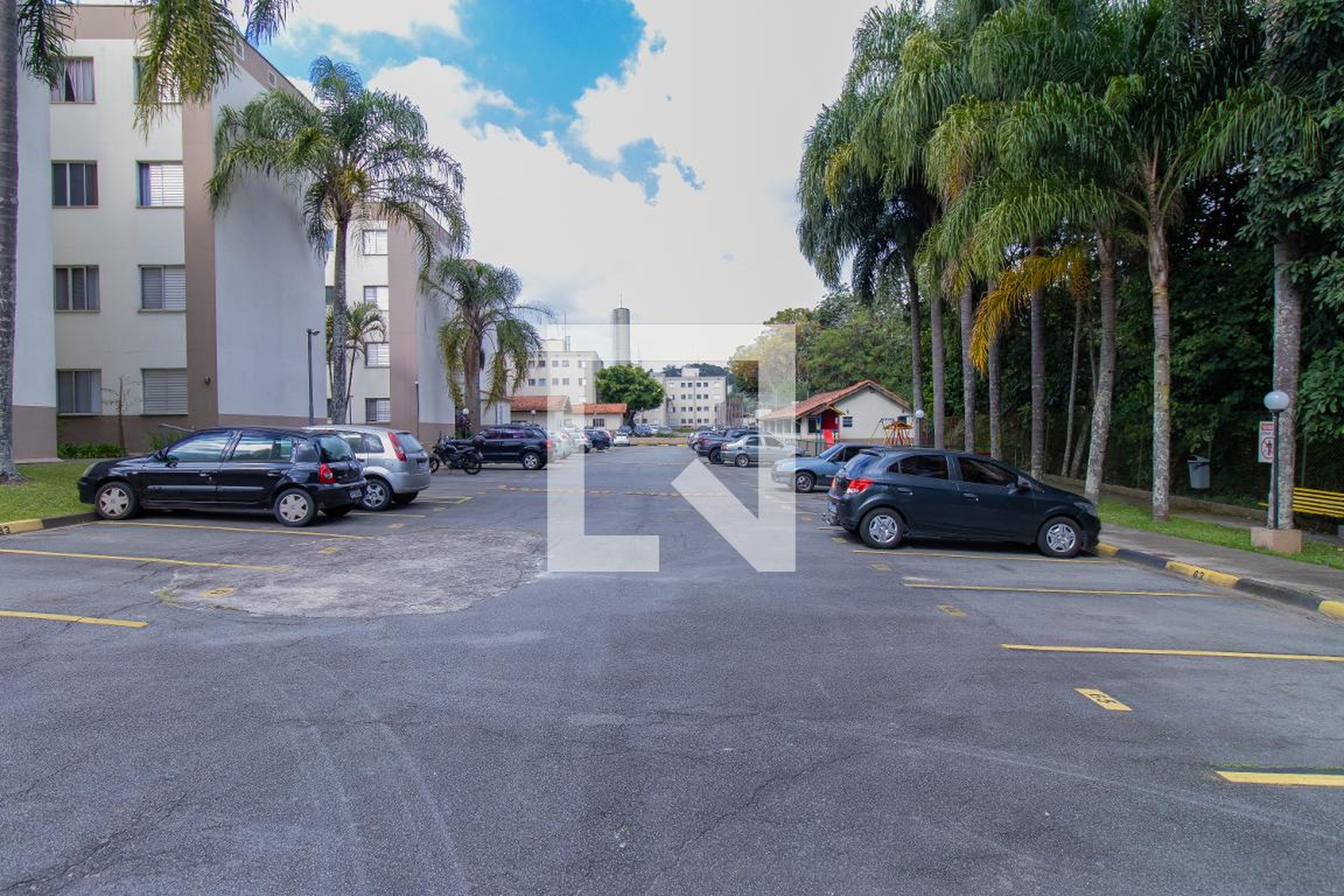 Estacionamento - Residencial Jardim da Gloria I