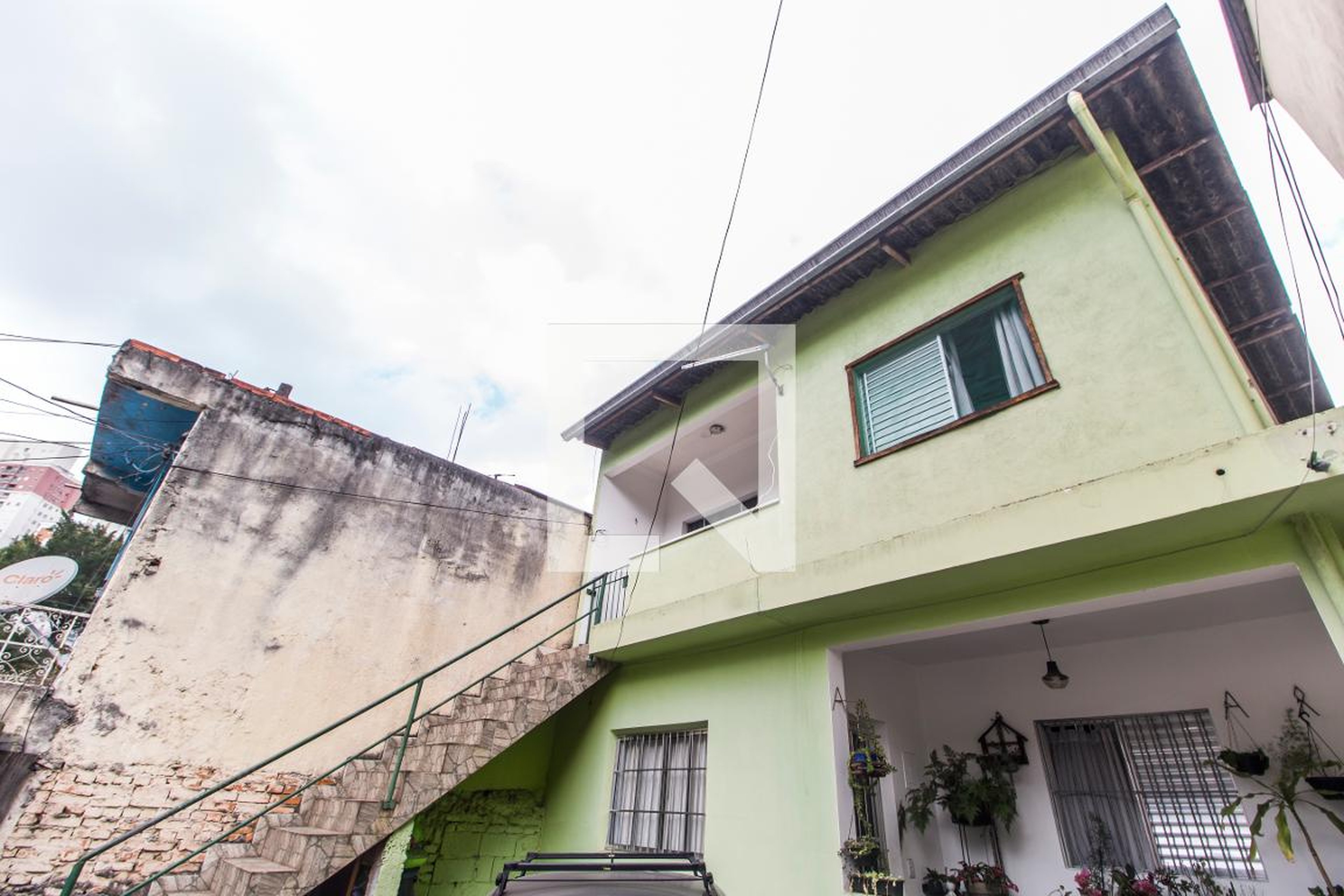 Fachada Condomínio em Rua Dolores Creti, 172
