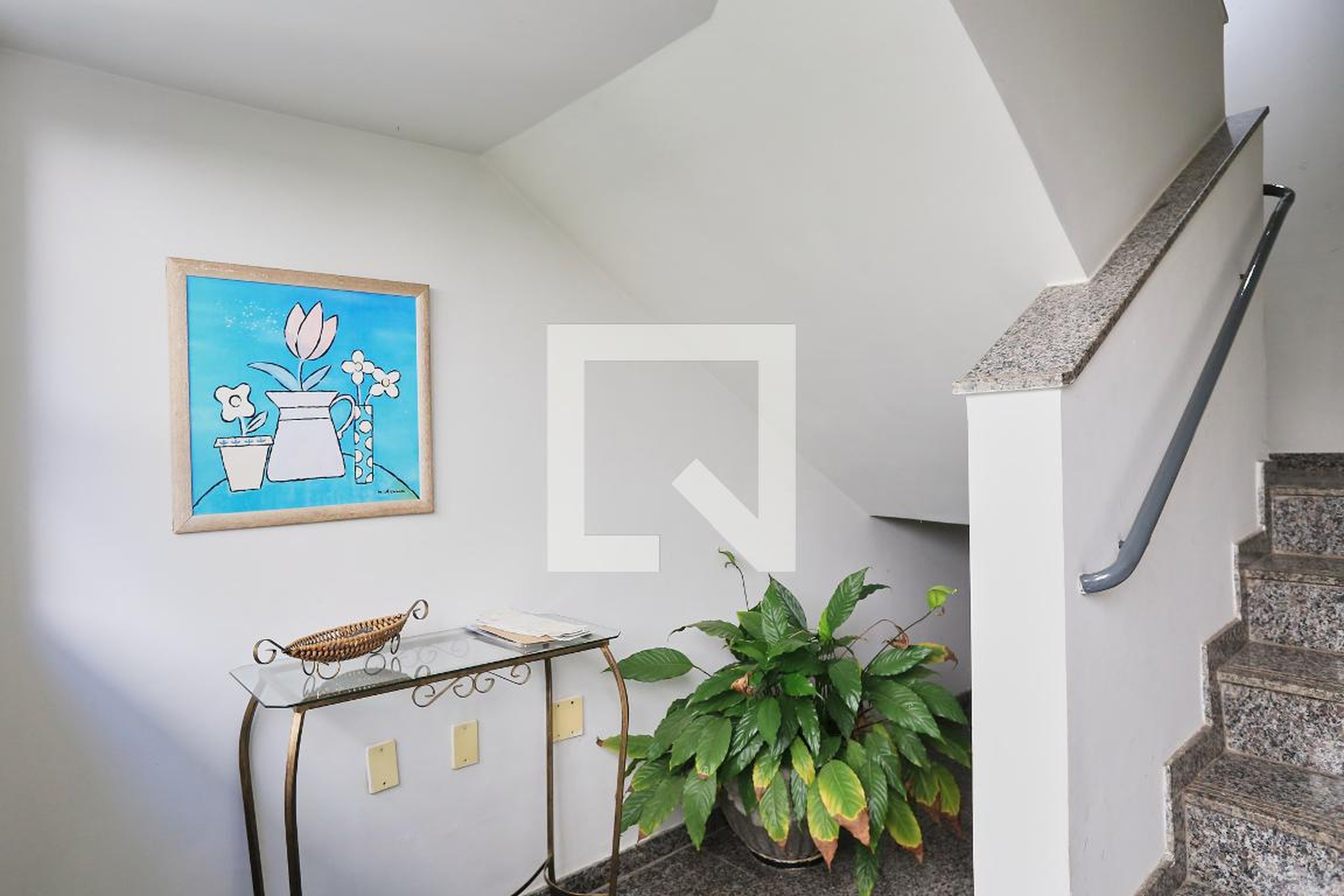 Hall - null