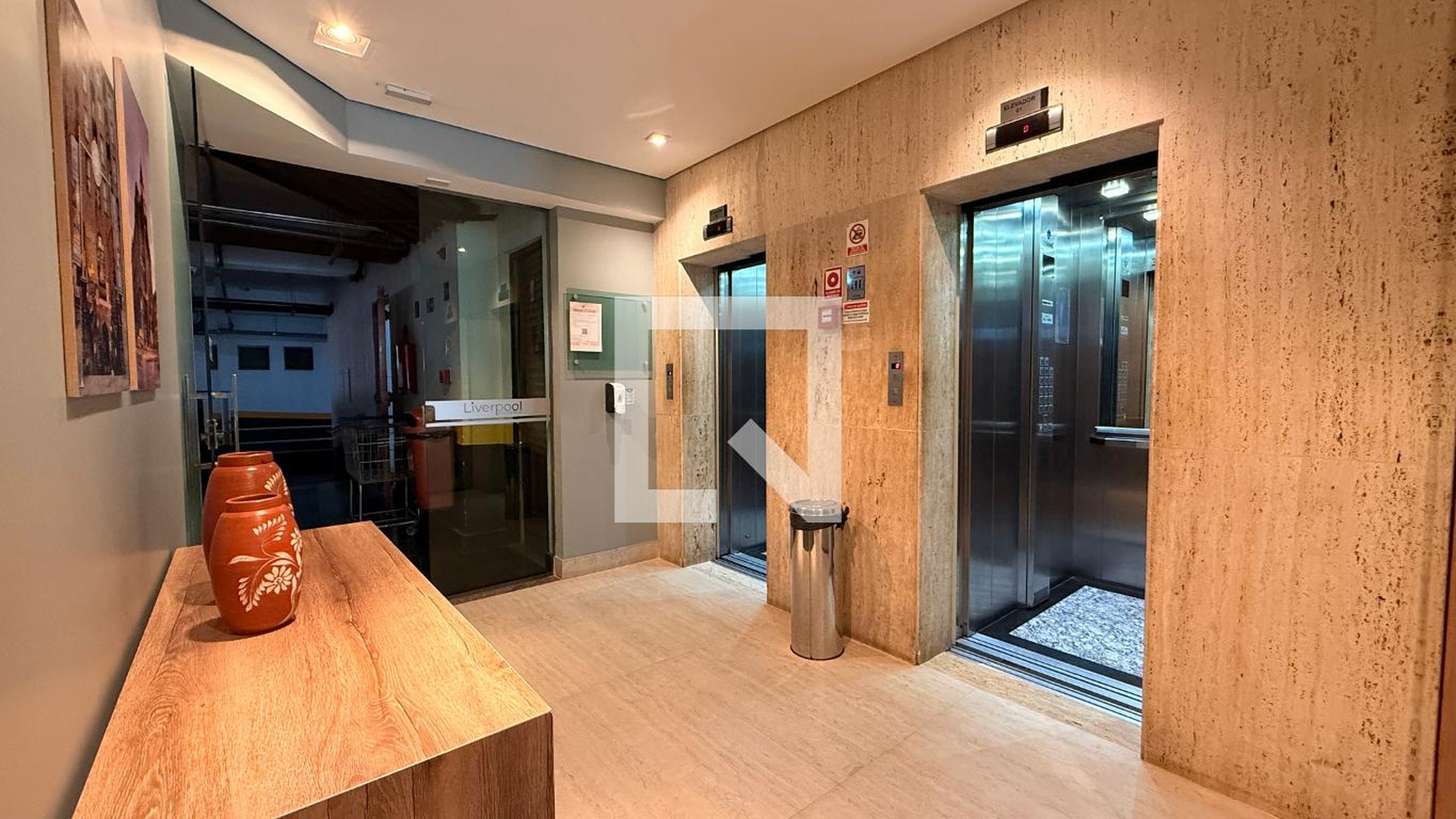 ELEVADOR - Residencial Liverpool
