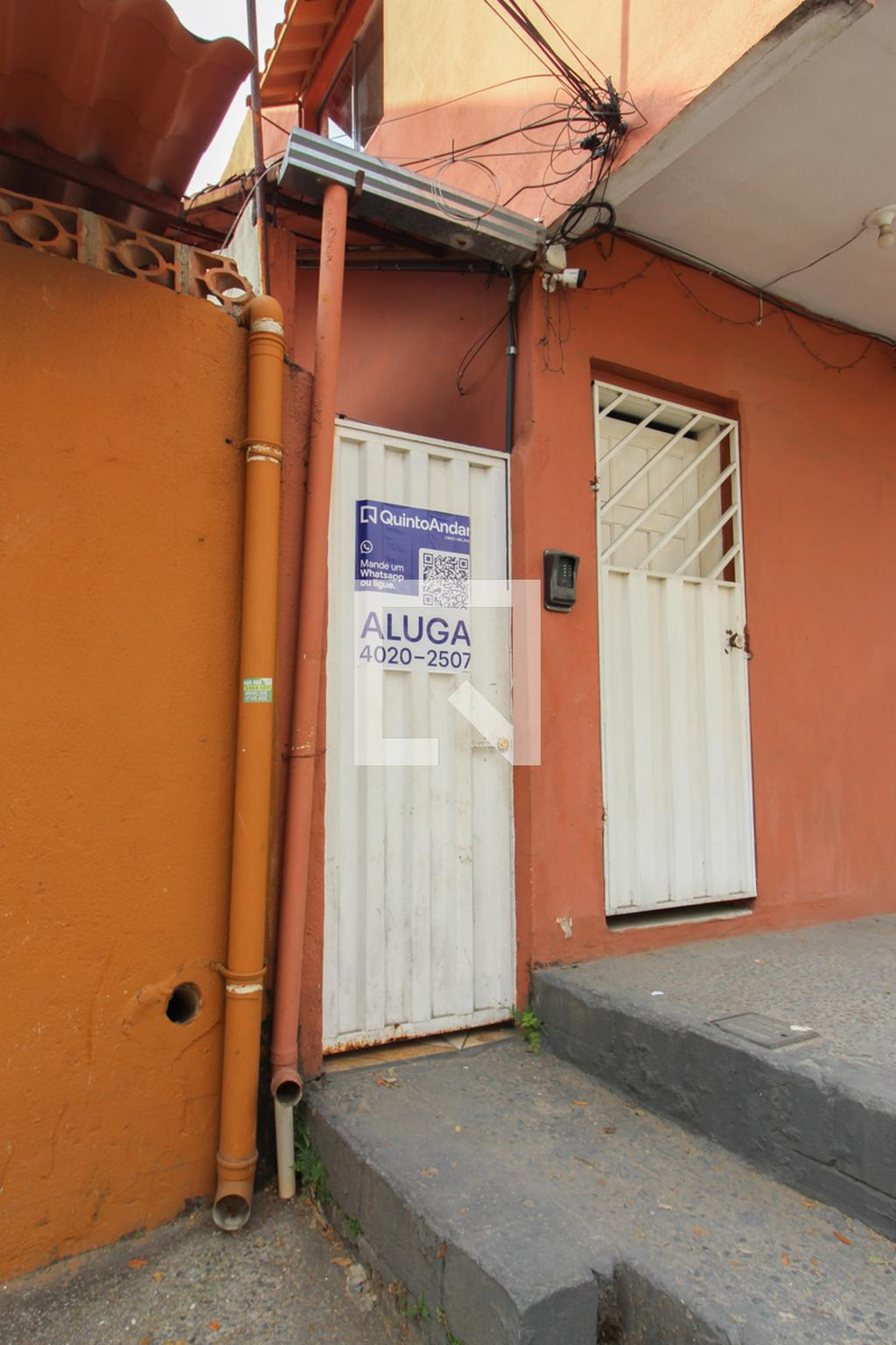 Fachada Condomínio em Rua Agenor de Paula Estrela, 1264