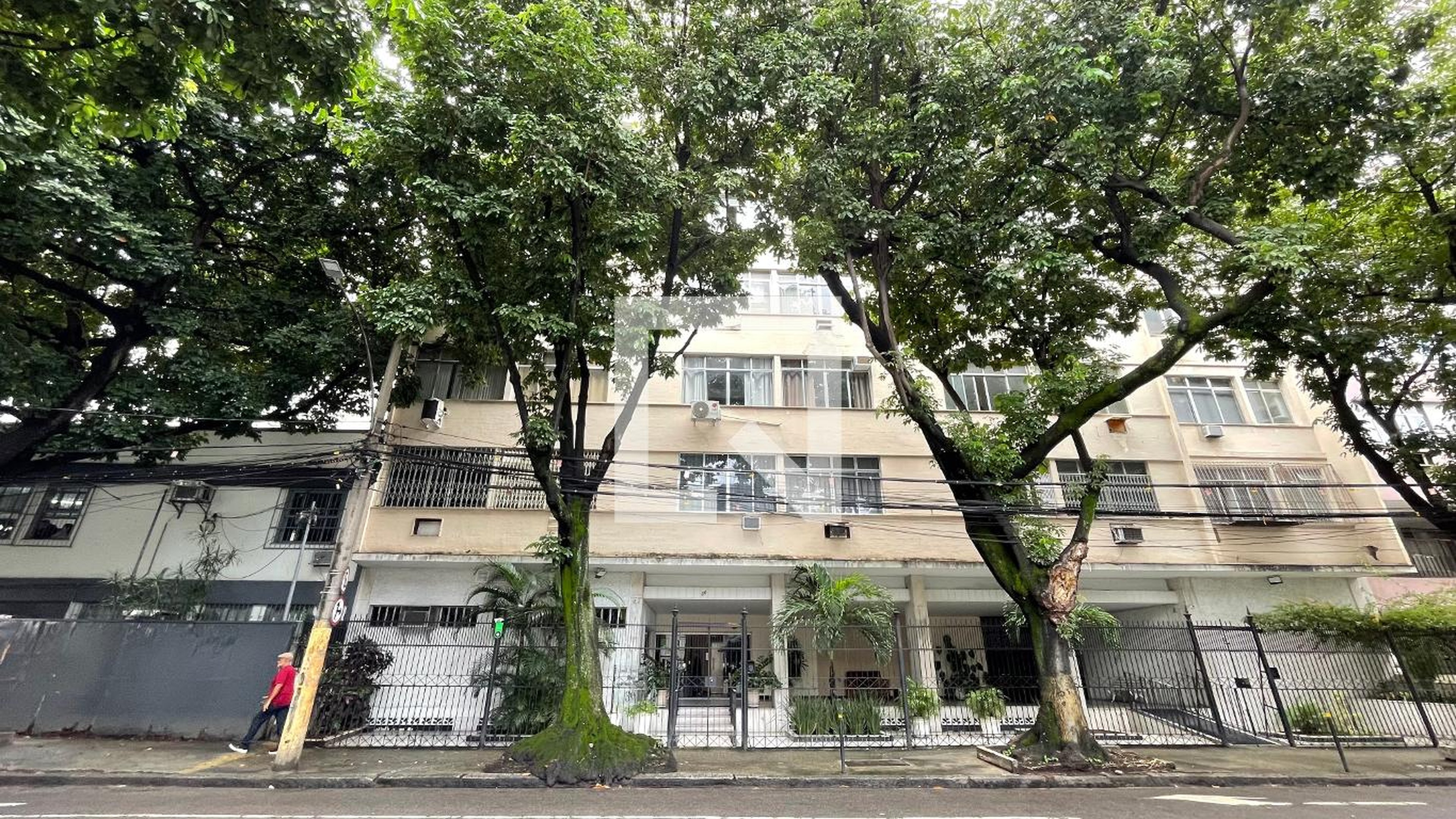 Fachada Edifício Dois Rios