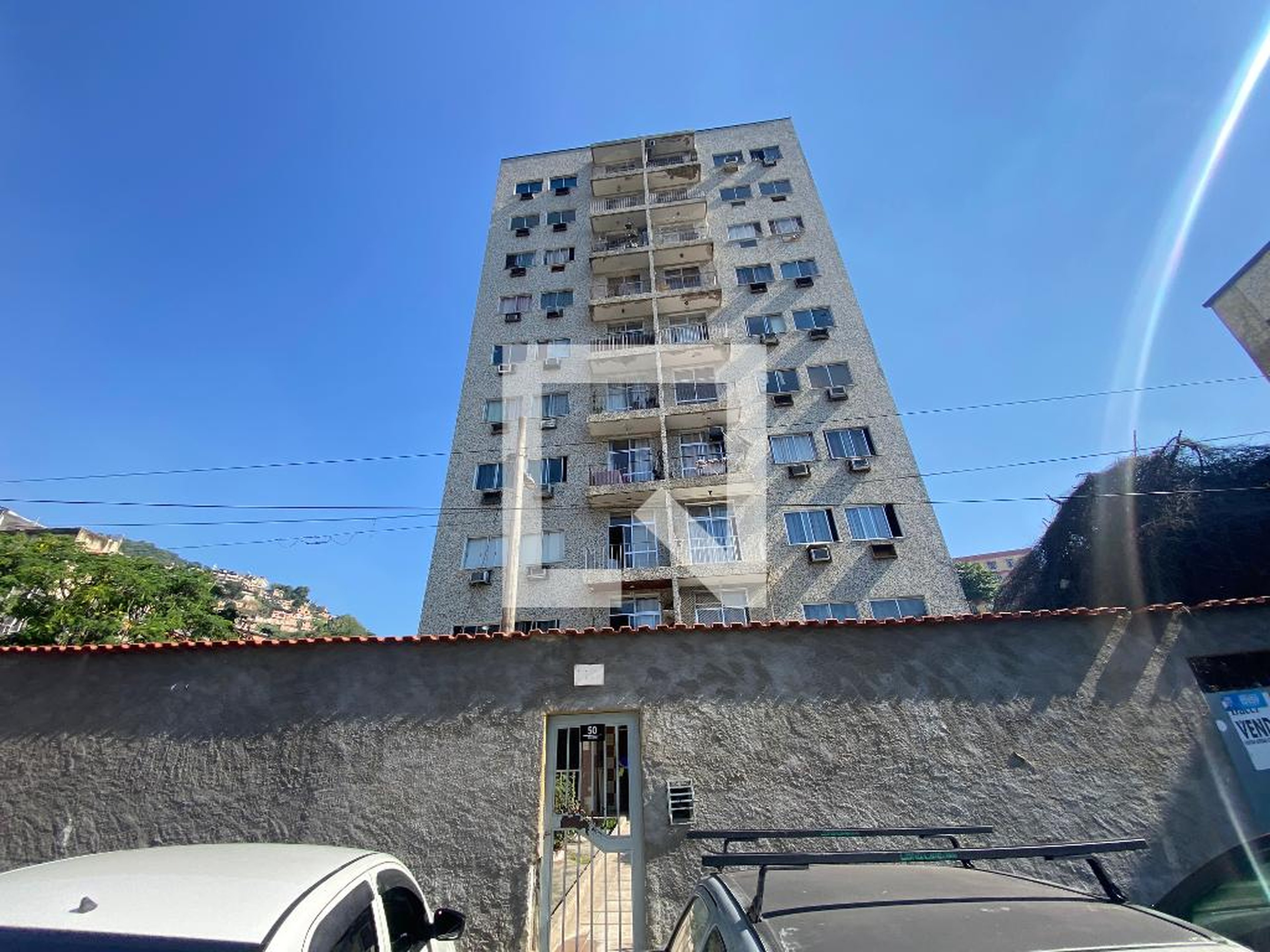 Fachada Condomínio em Rua Zizi, 50