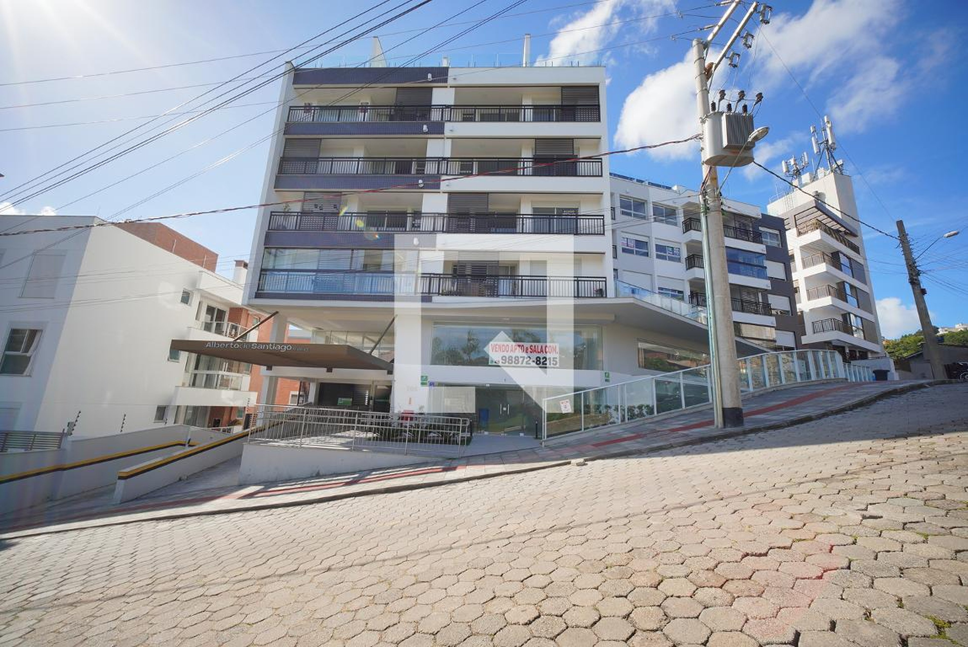 Fachada Condomínio em Servidão Natalícia Pereira, 104