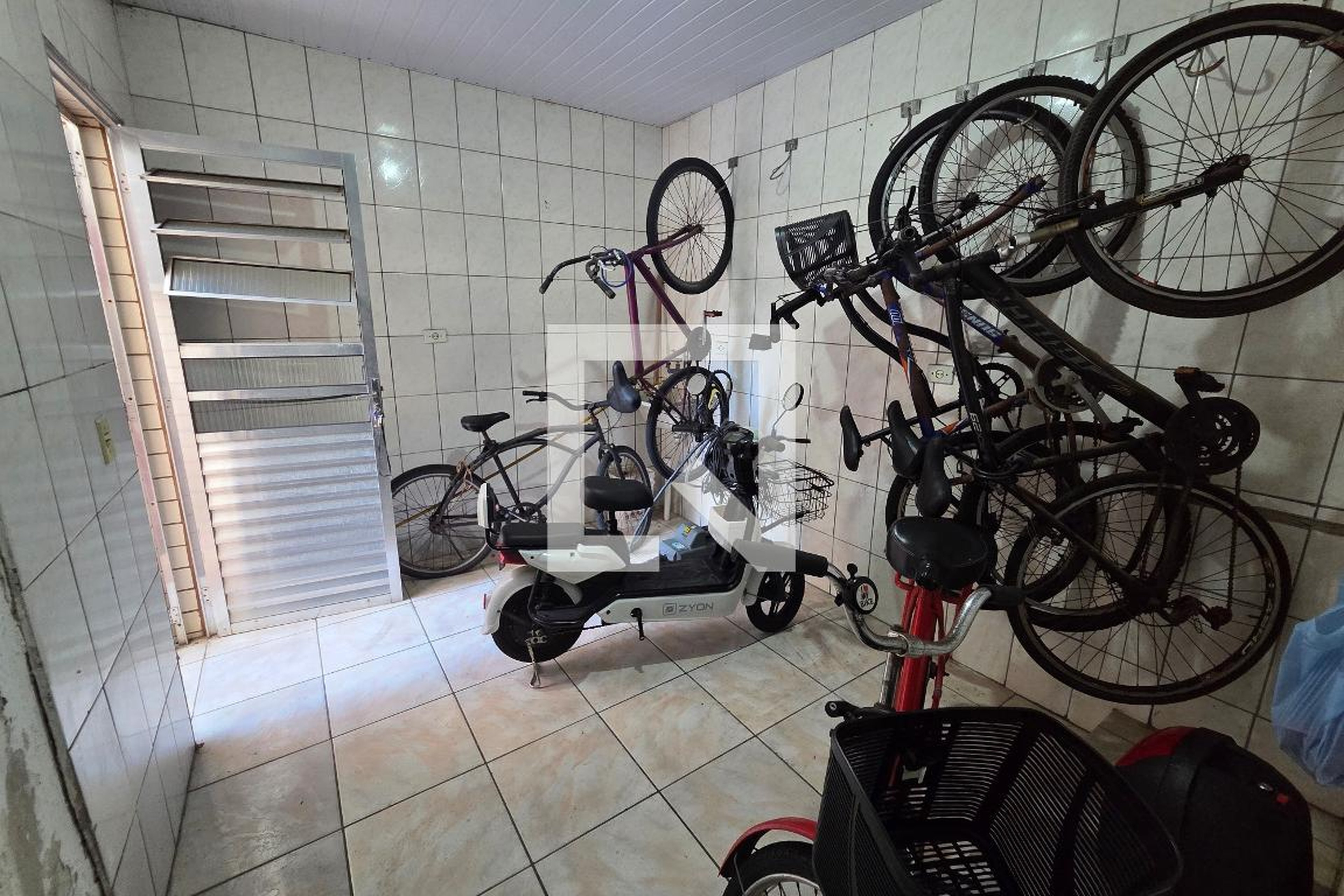 Bicicletário - Elenice