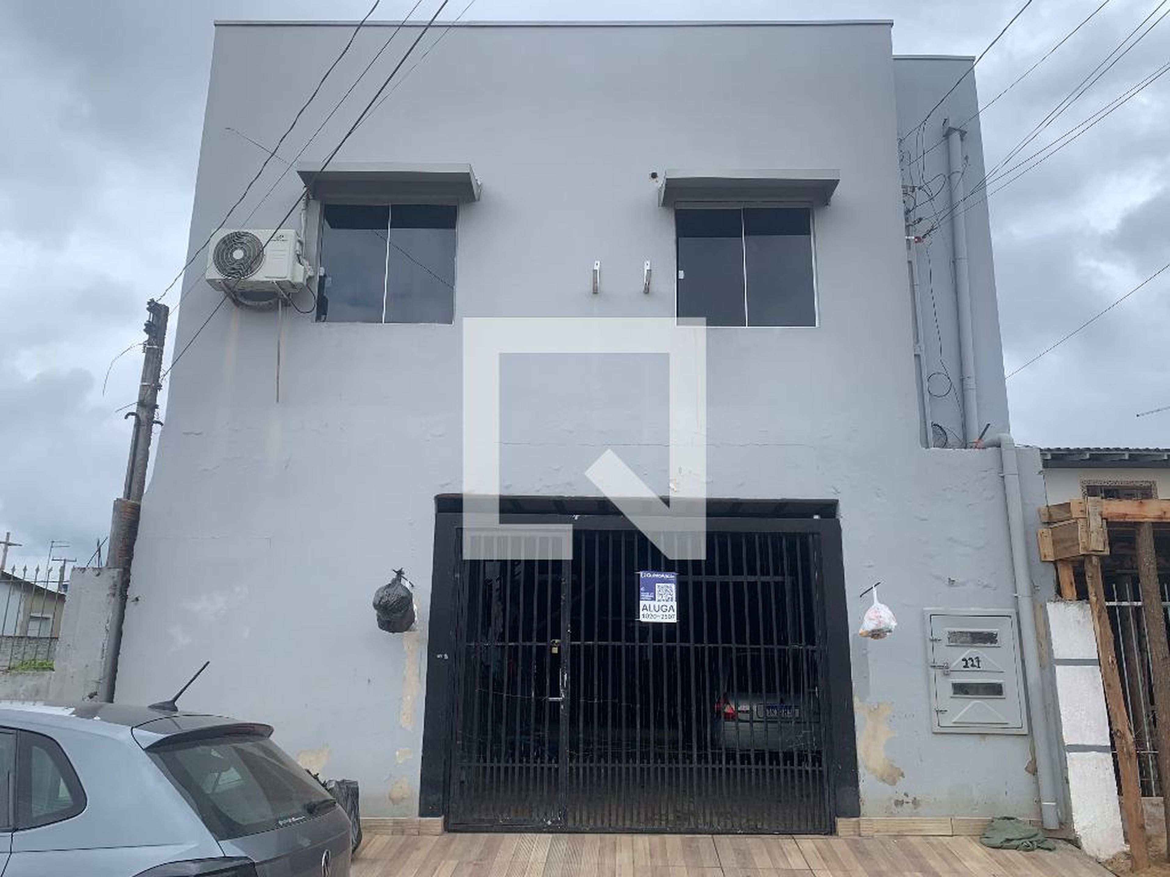 Fachada Condomínio em Rua Taváres, 227