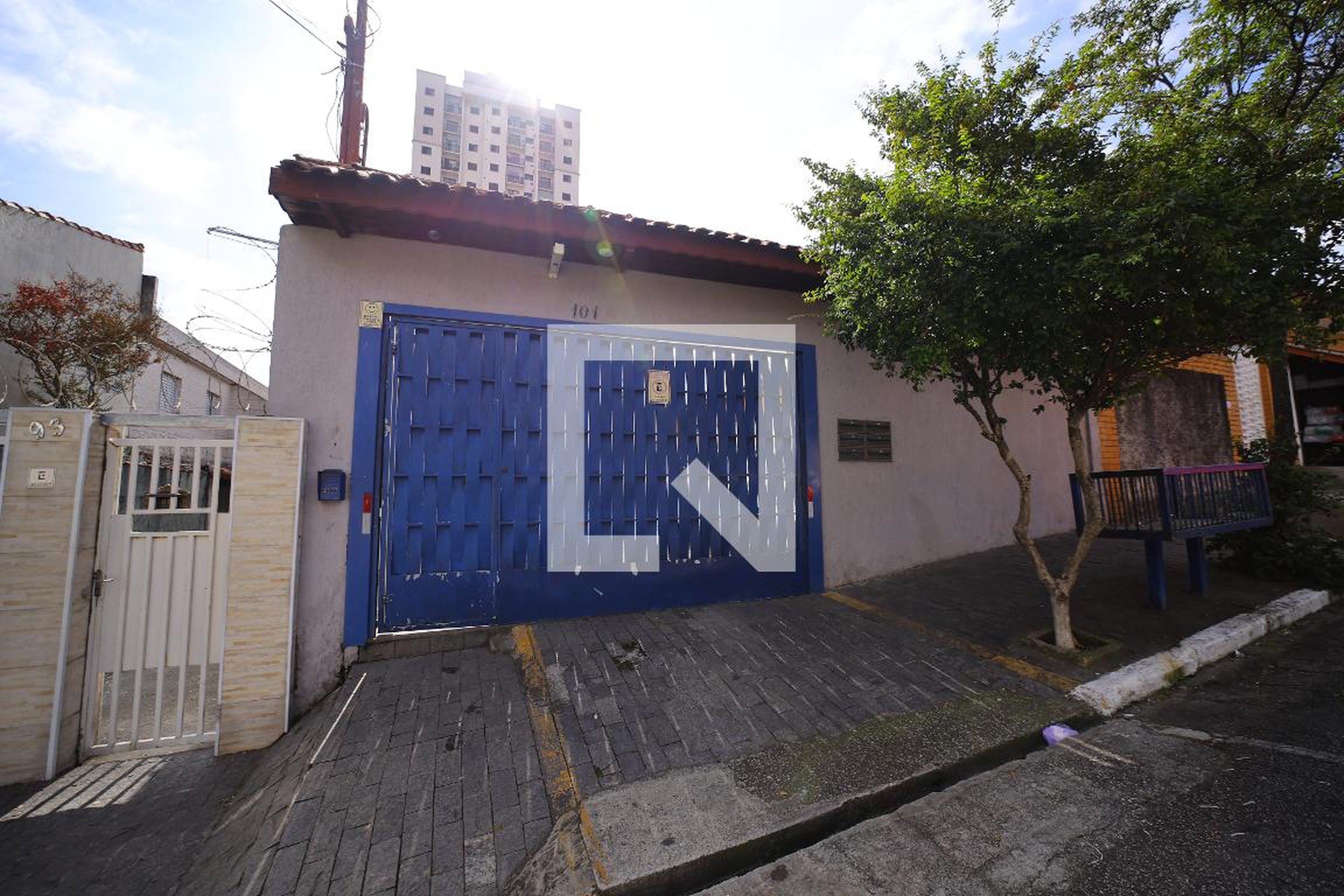 Fachada Condomínio em Rua Victória Simionato, 101
