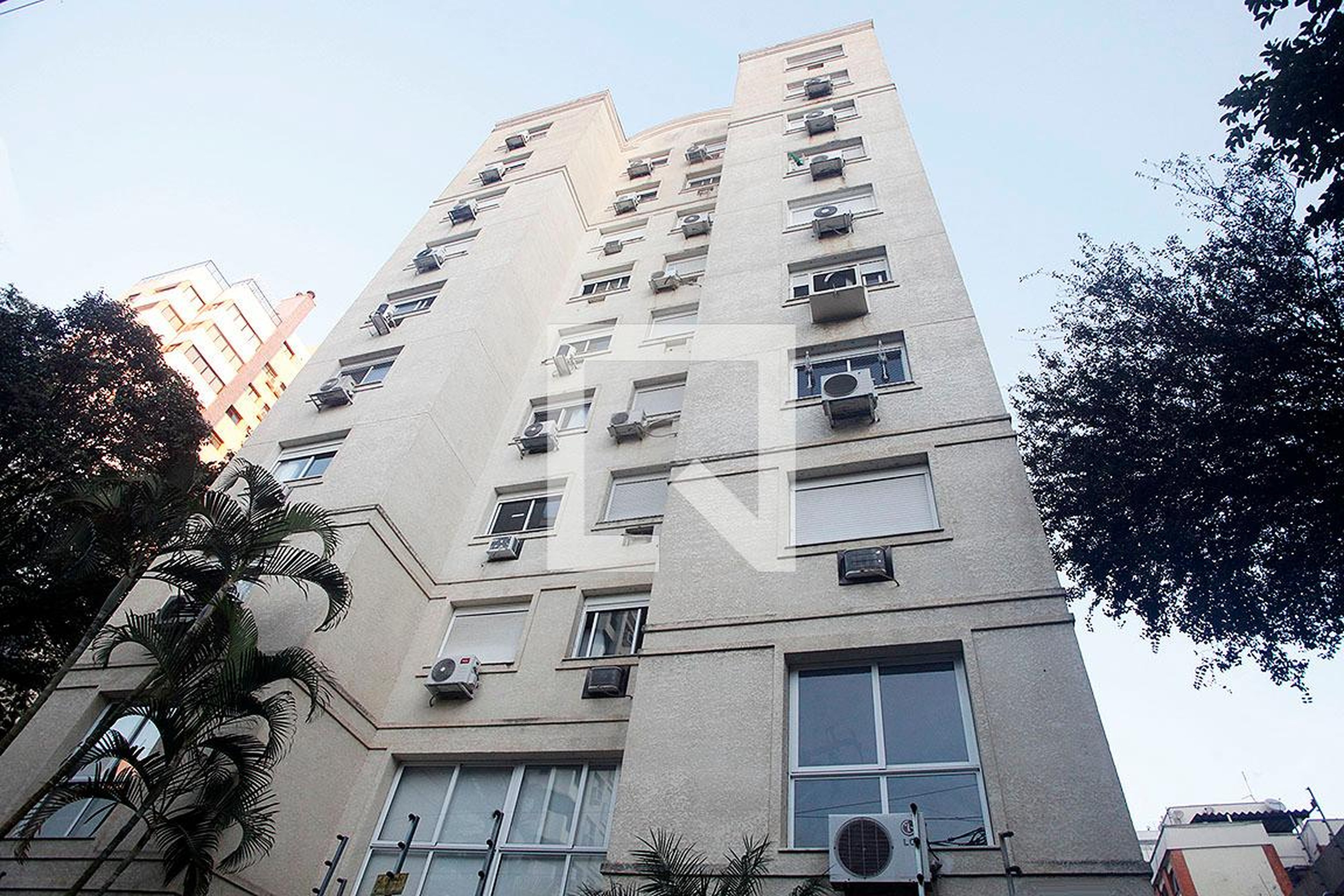 Fachada Edifício Via Ápea