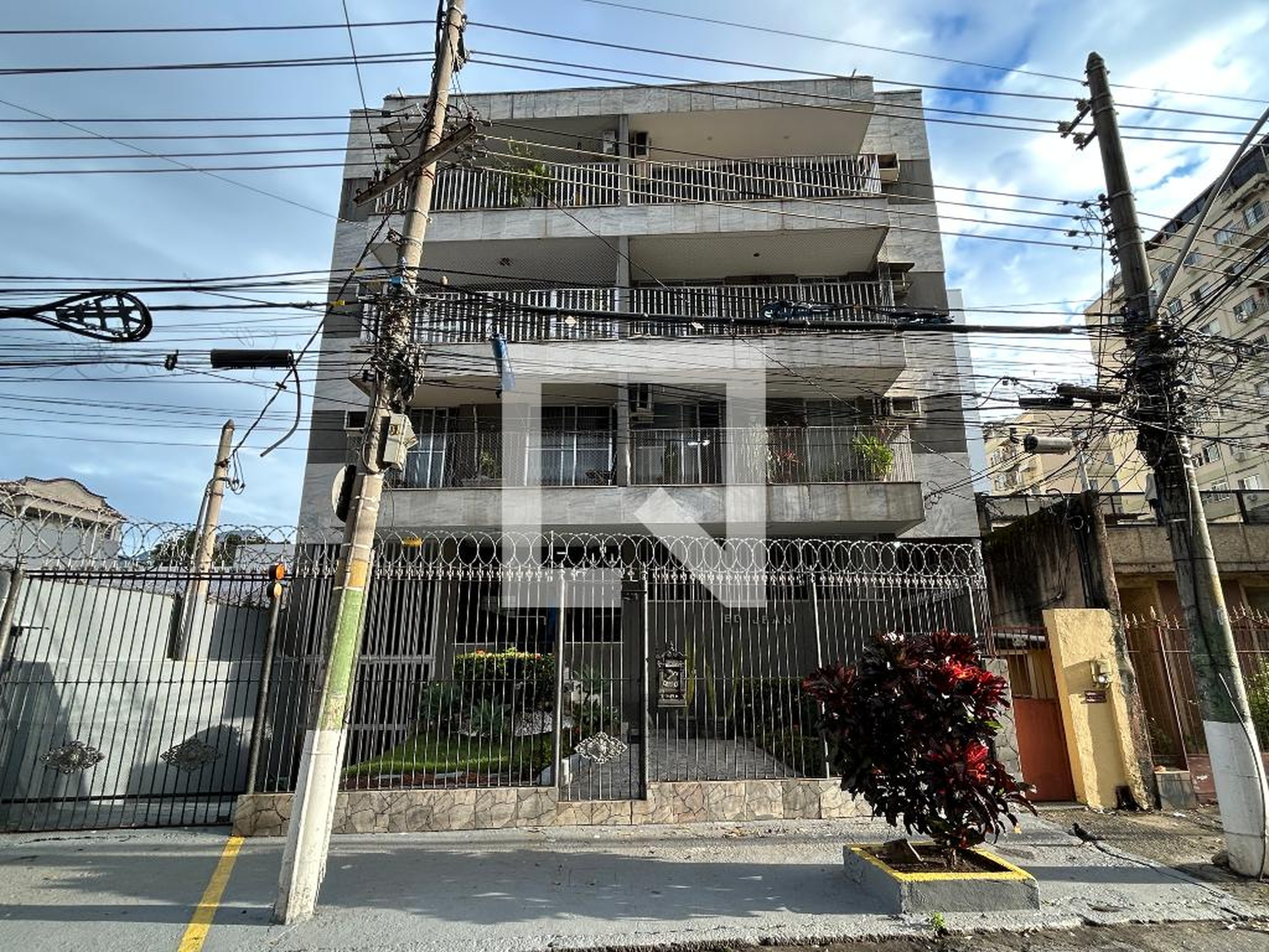 Fachada do Prédio Edifício Jean